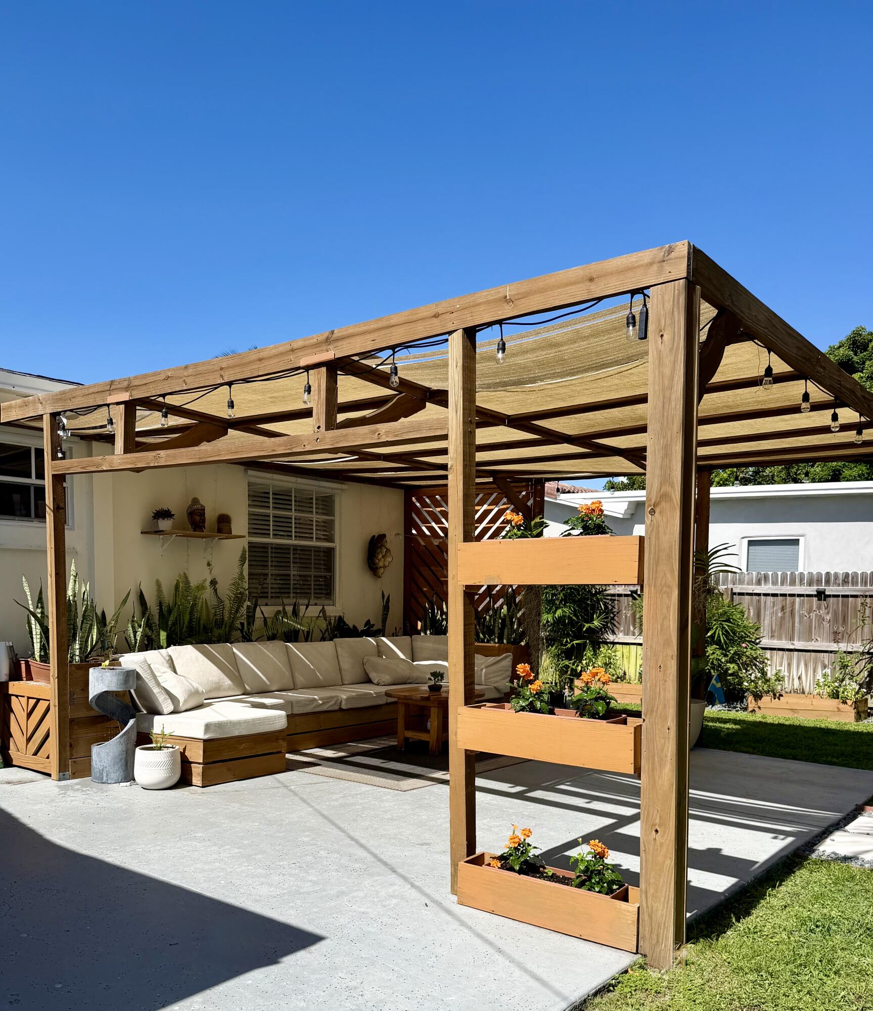 BROADMOOR SEC 4 - Residential Lease