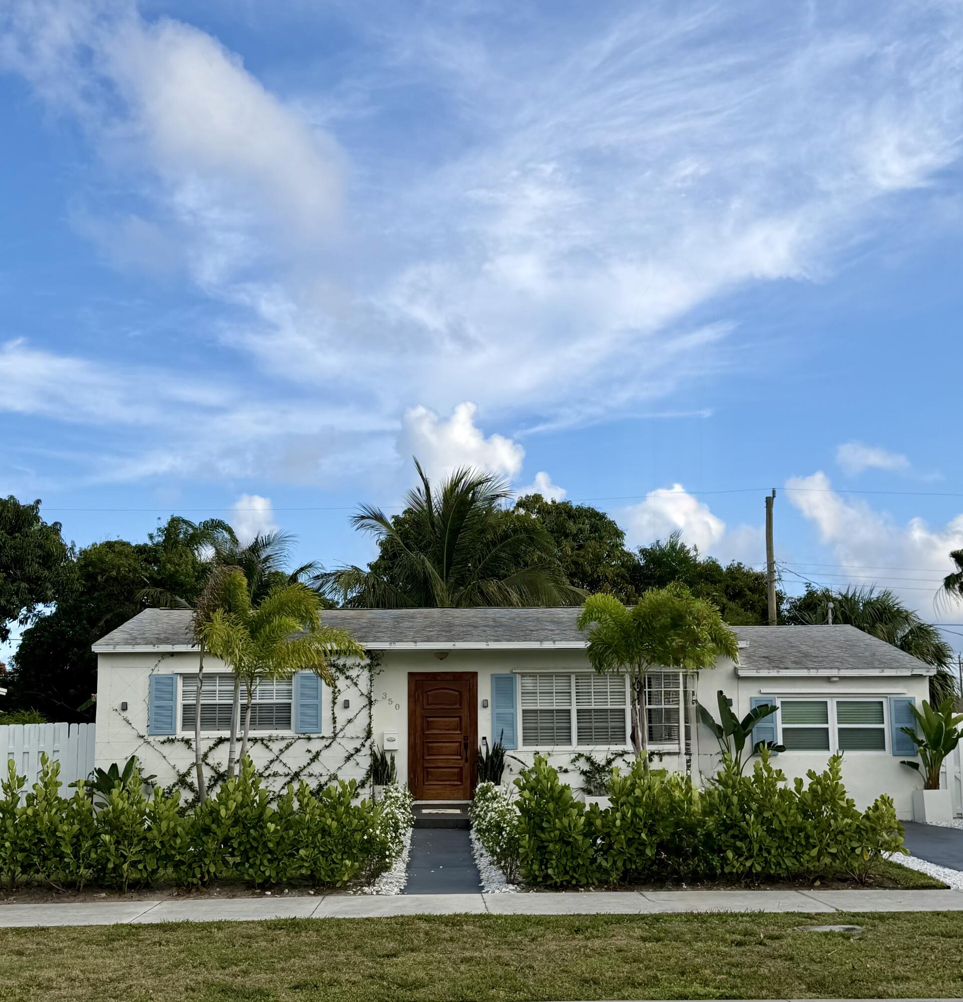 BROADMOOR SEC 4 - Residential Lease