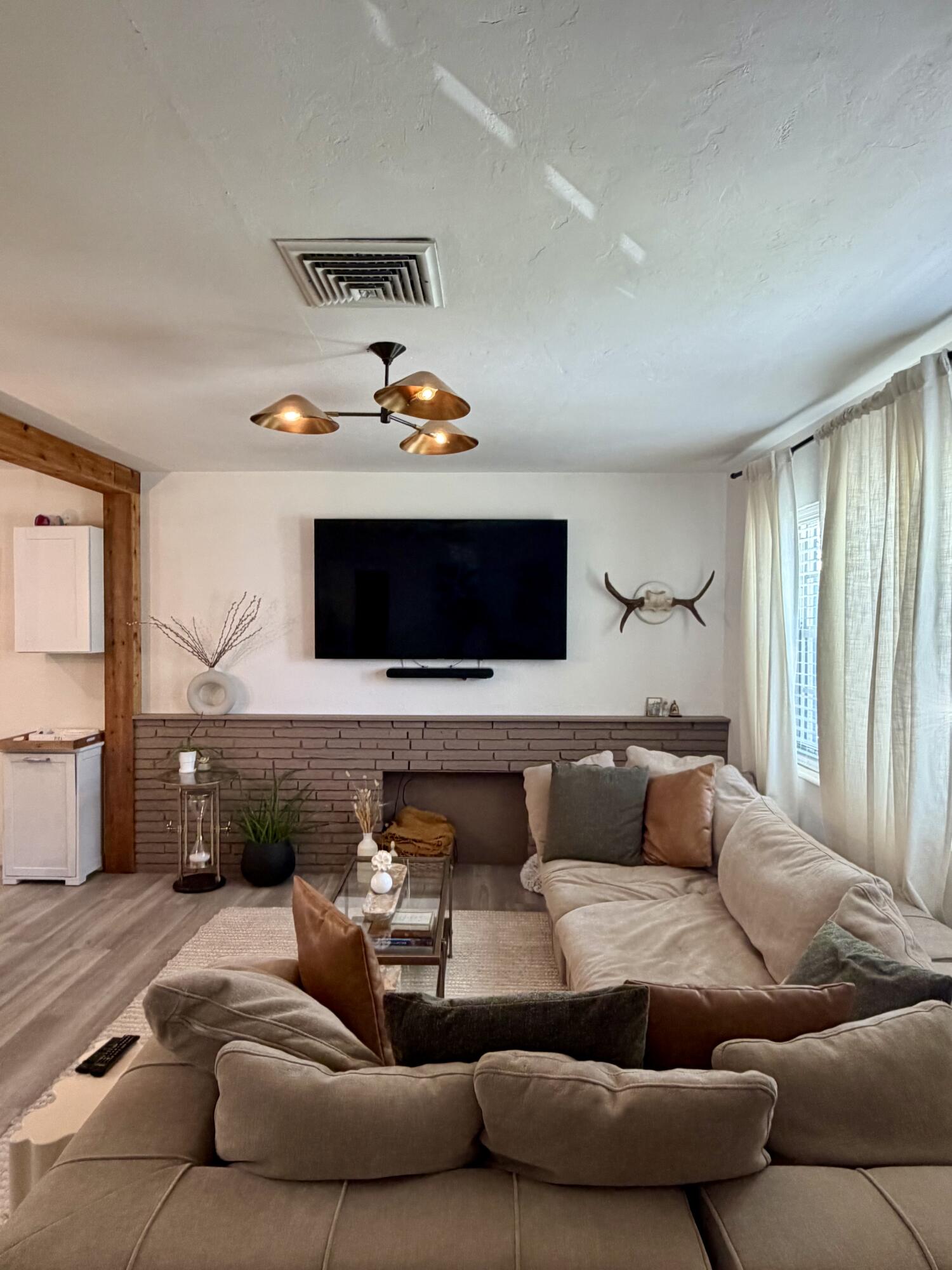 BROADMOOR SEC 4 - Residential Lease