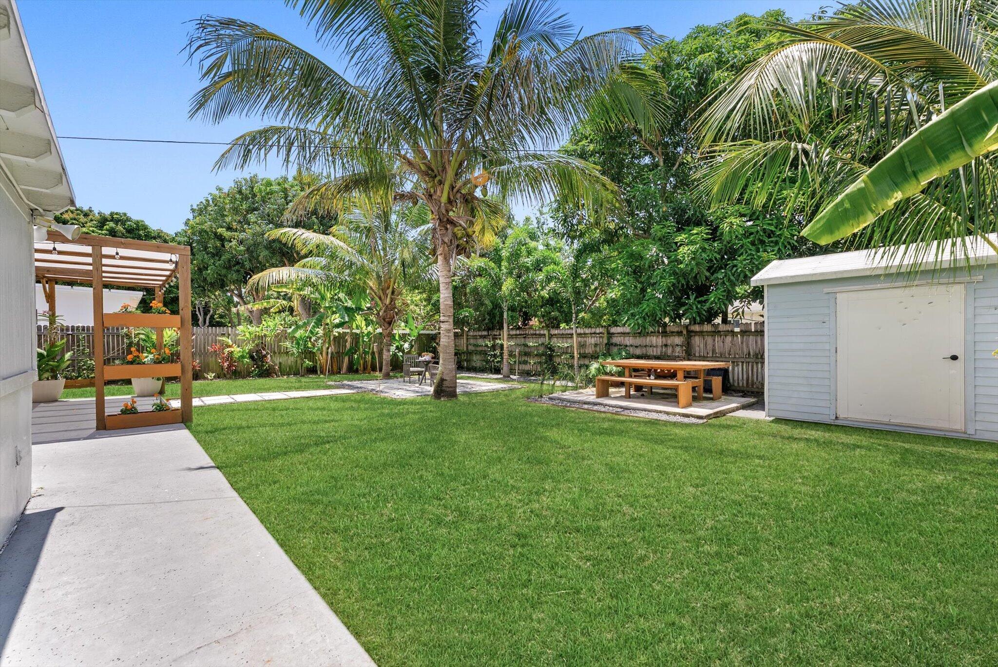 BROADMOOR SEC 4 - Residential Lease