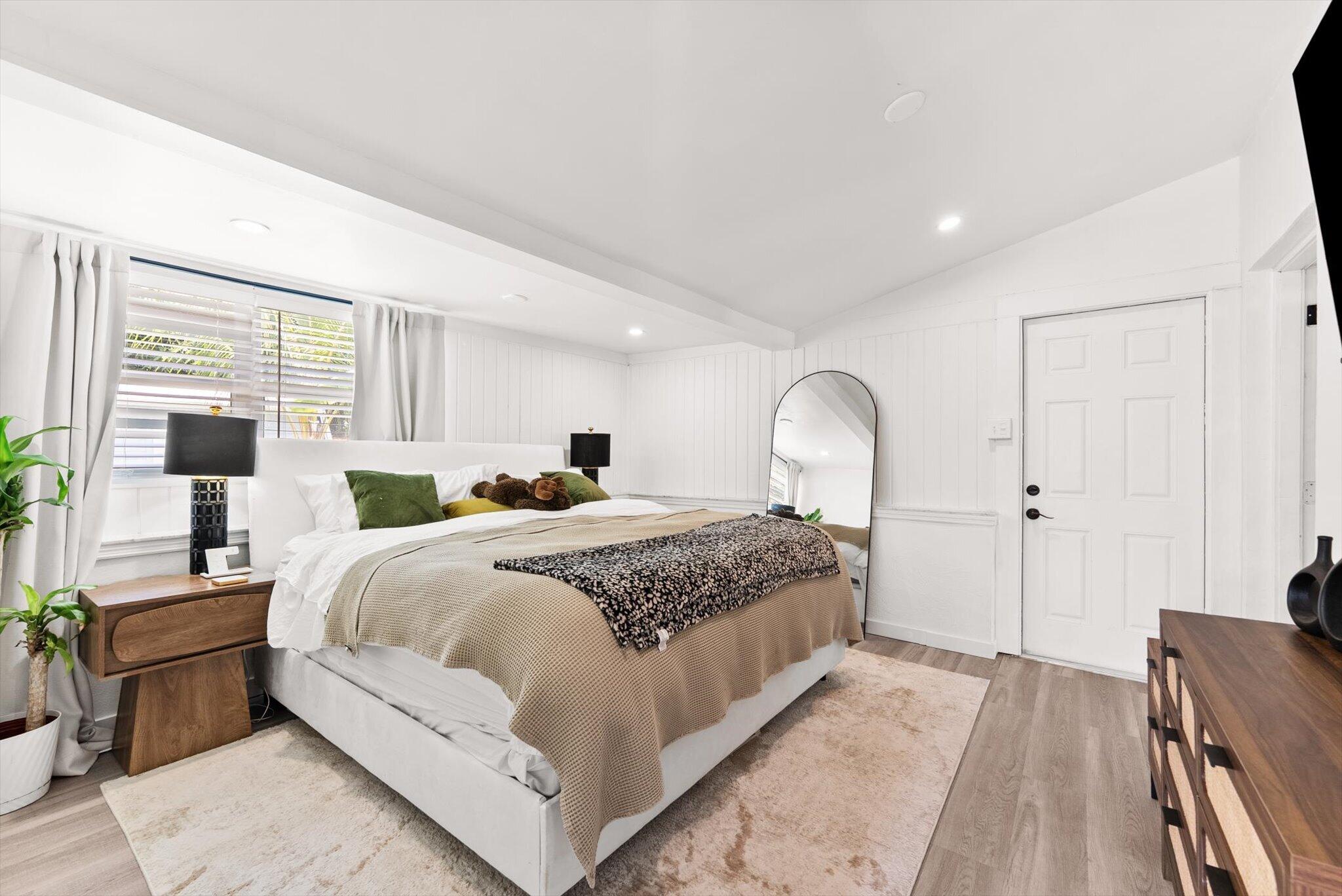 BROADMOOR SEC 4 - Residential Lease