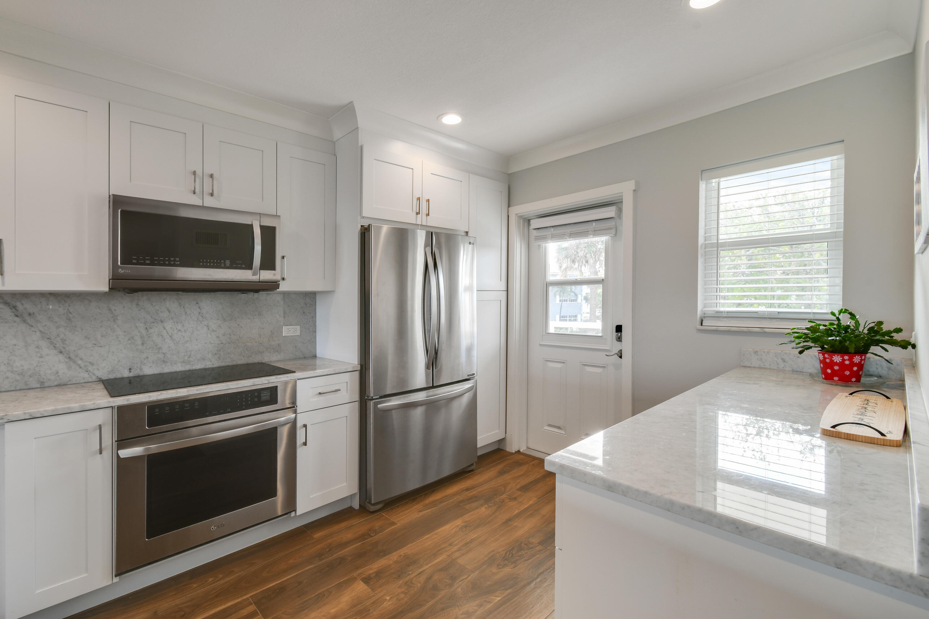 COLONY CONDO APTS IN OR1660P1128 AND OR1675 P1 - Residential