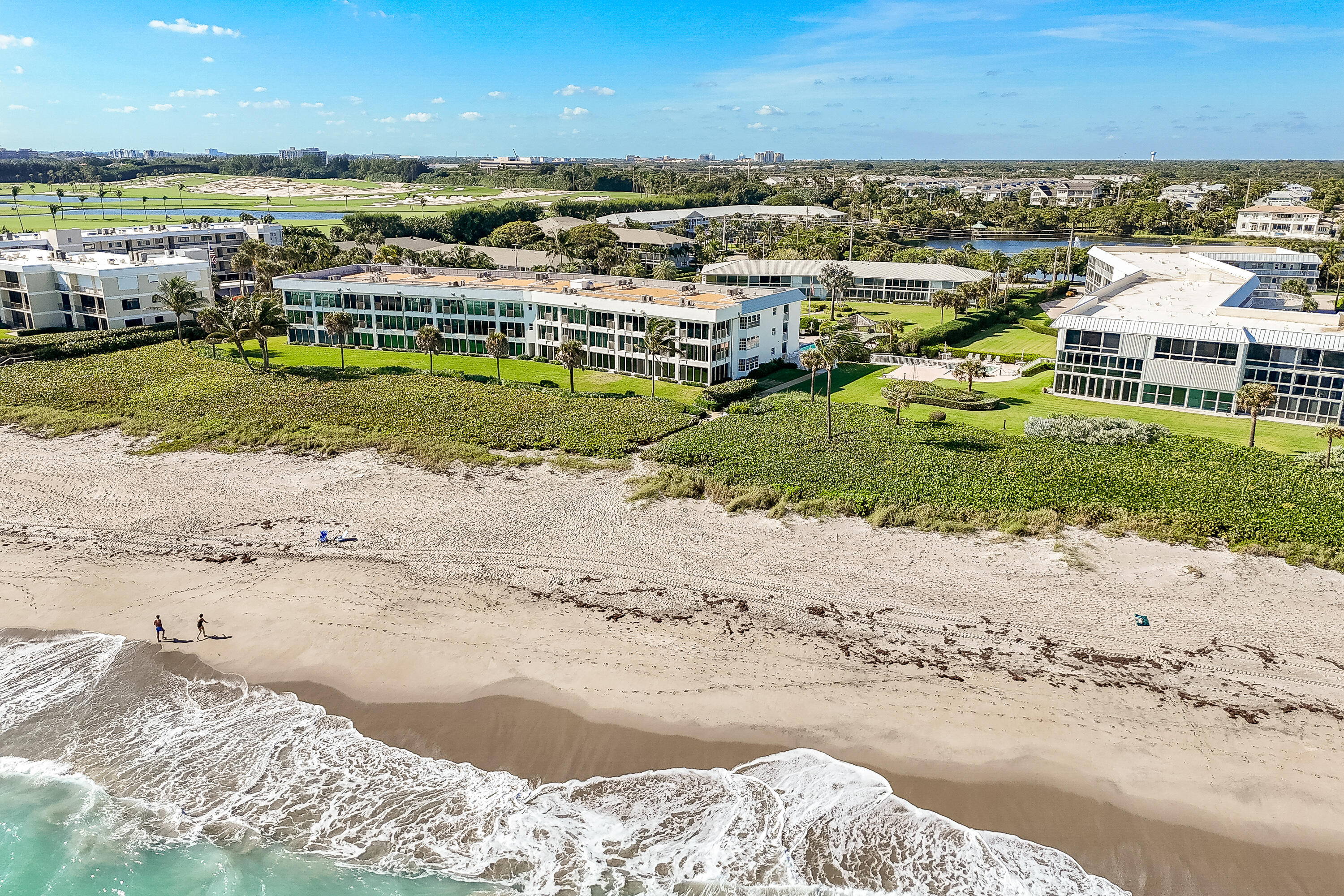 COLONY CONDO APTS IN OR1660P1128 AND OR1675 P1 - Residential