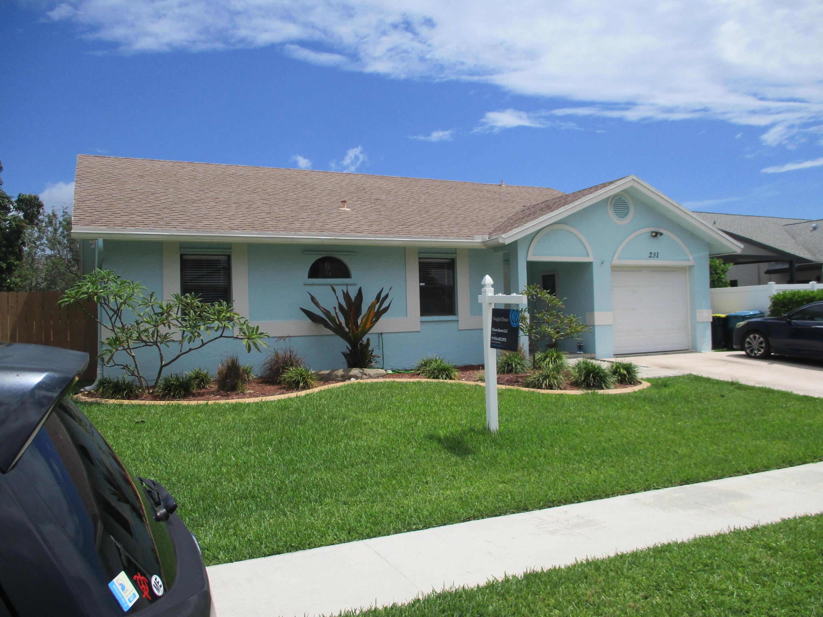 CENTRAL DANIA HEIGHTS - Residential