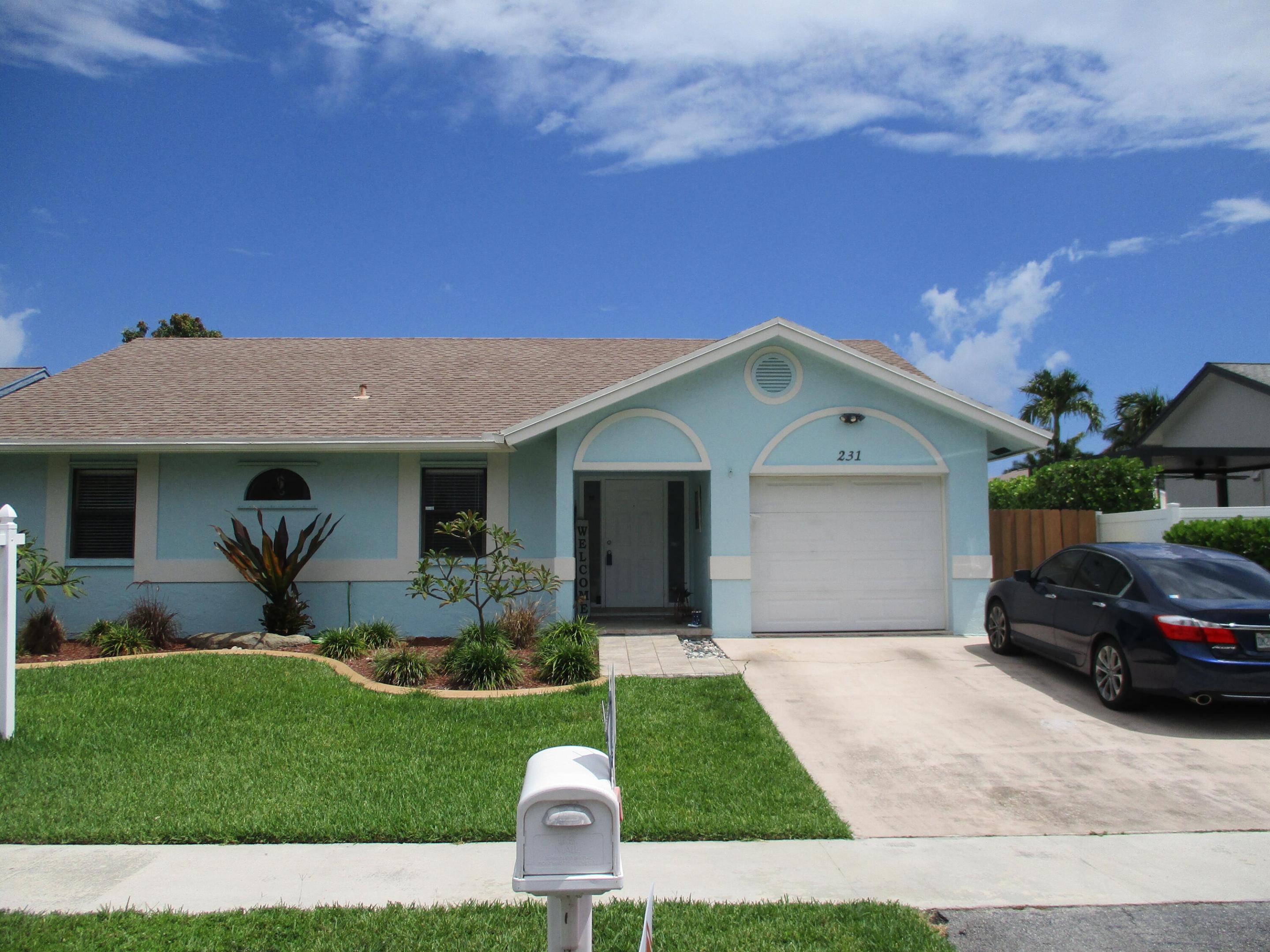 CENTRAL DANIA HEIGHTS - Residential