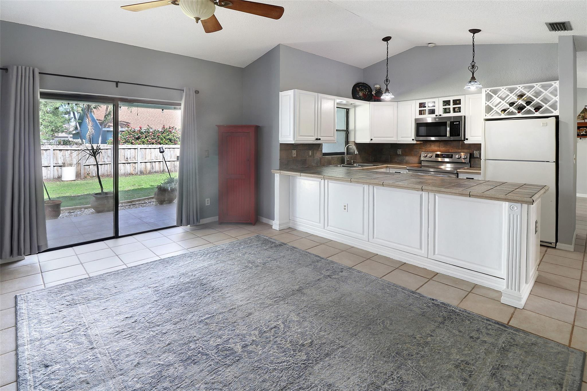 CENTRAL DANIA HEIGHTS - Residential