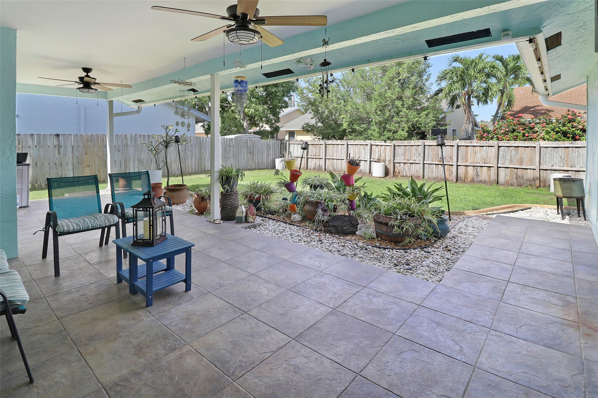 CENTRAL DANIA HEIGHTS - Residential