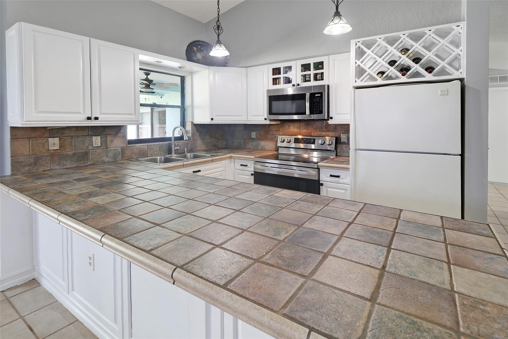 CENTRAL DANIA HEIGHTS - Residential