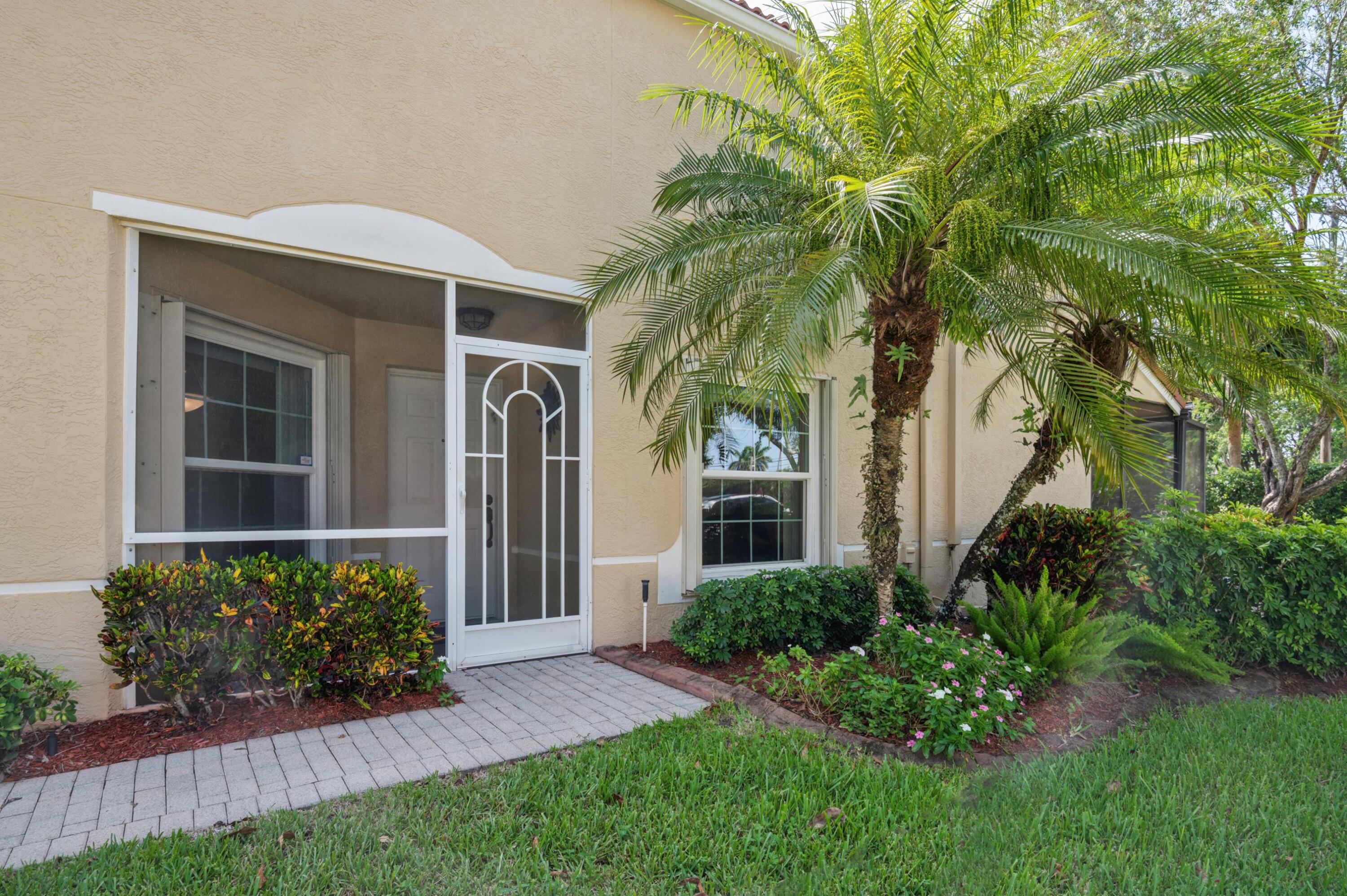 TUSCANY BAY - Residential