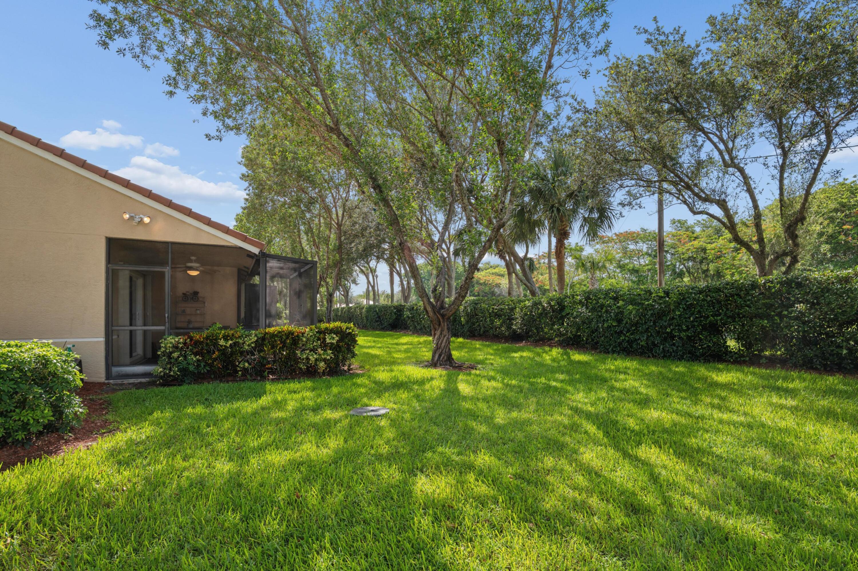 TUSCANY BAY - Residential