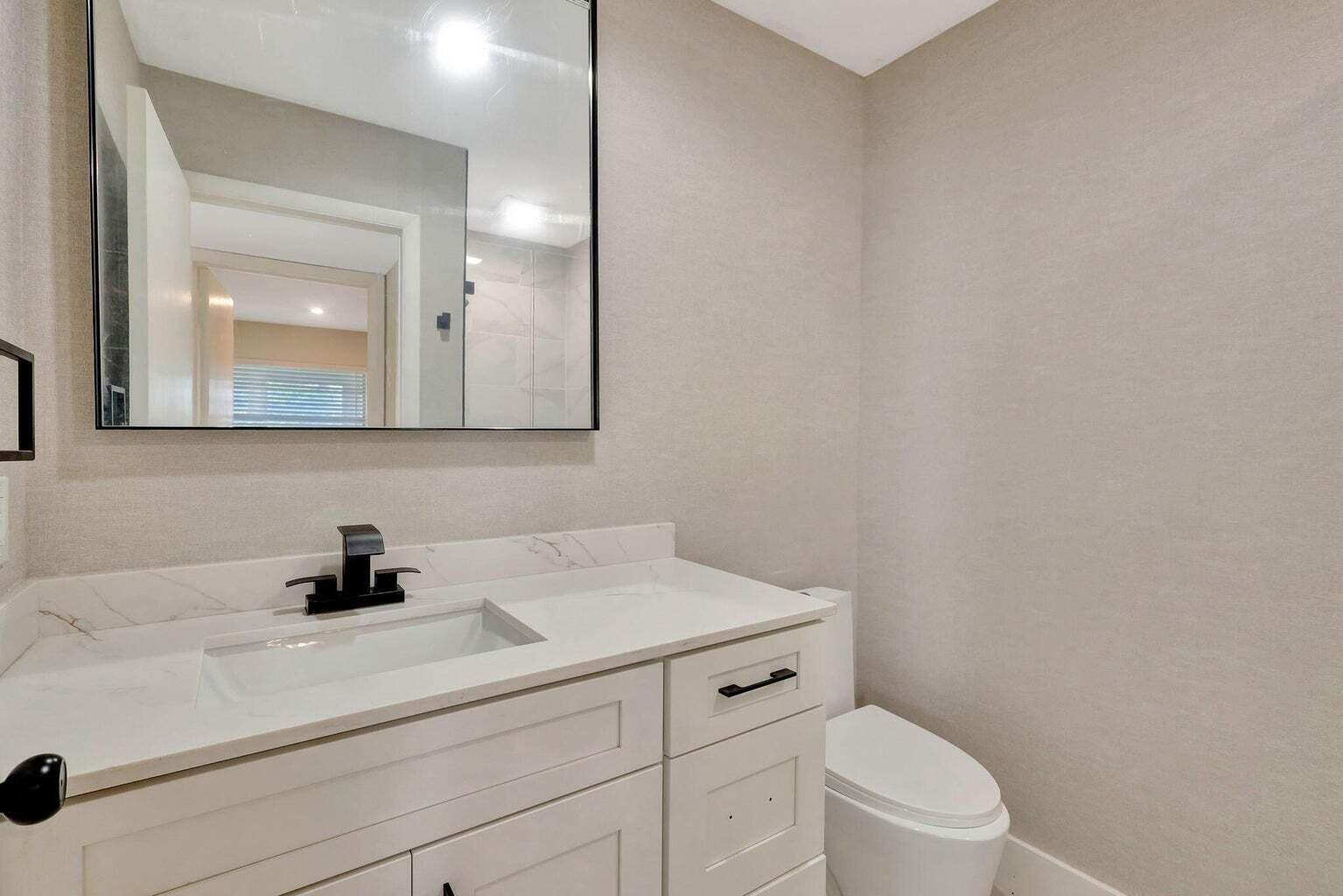 KINGS POINT - Residential