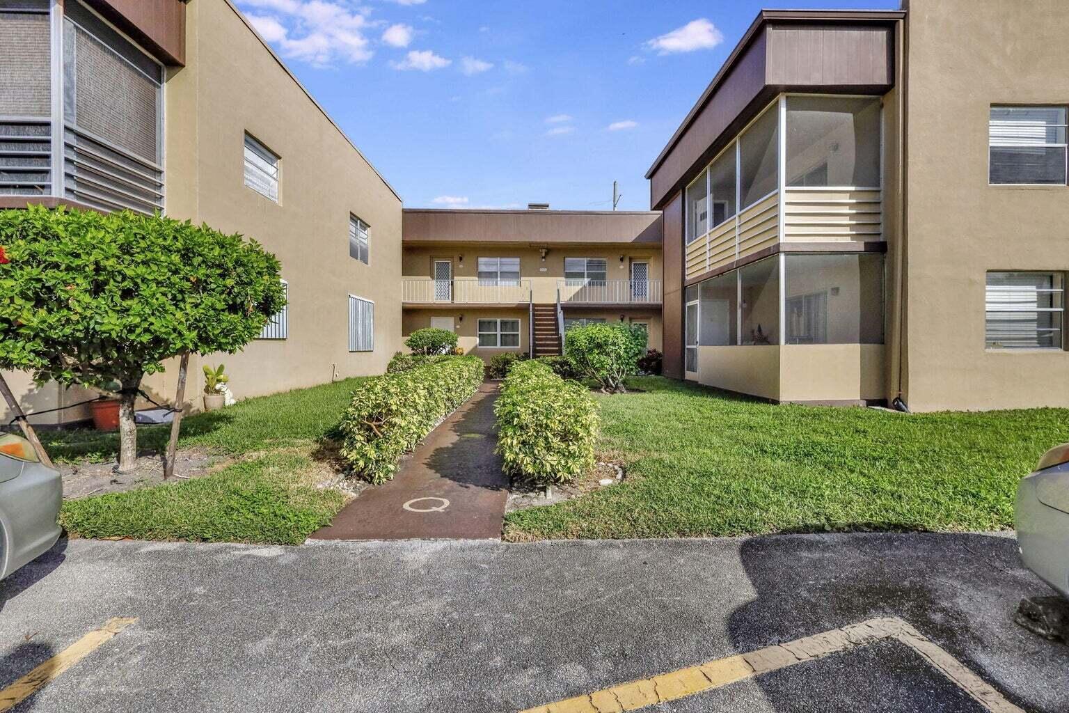 KINGS POINT - Residential