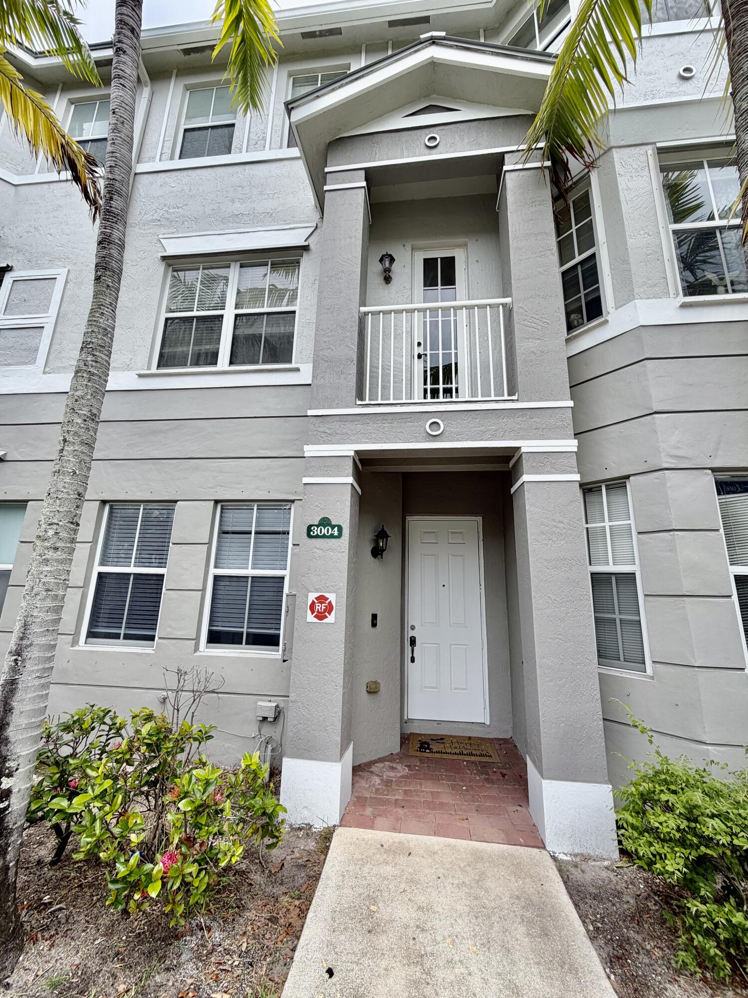 SHOMA TOWNHOMES AT ROYAL PALM BEACH CONDO - Residential Lease