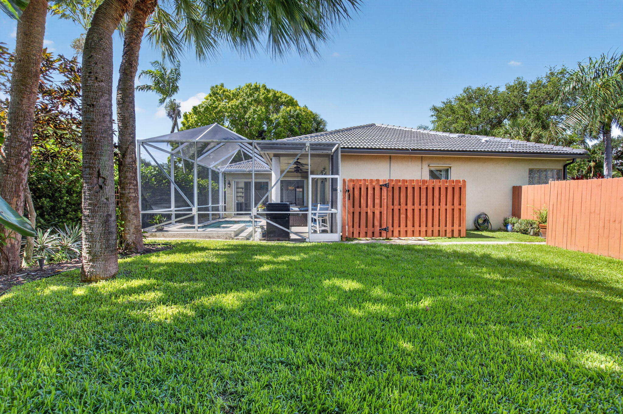 BARWICK RANCH - Residential
