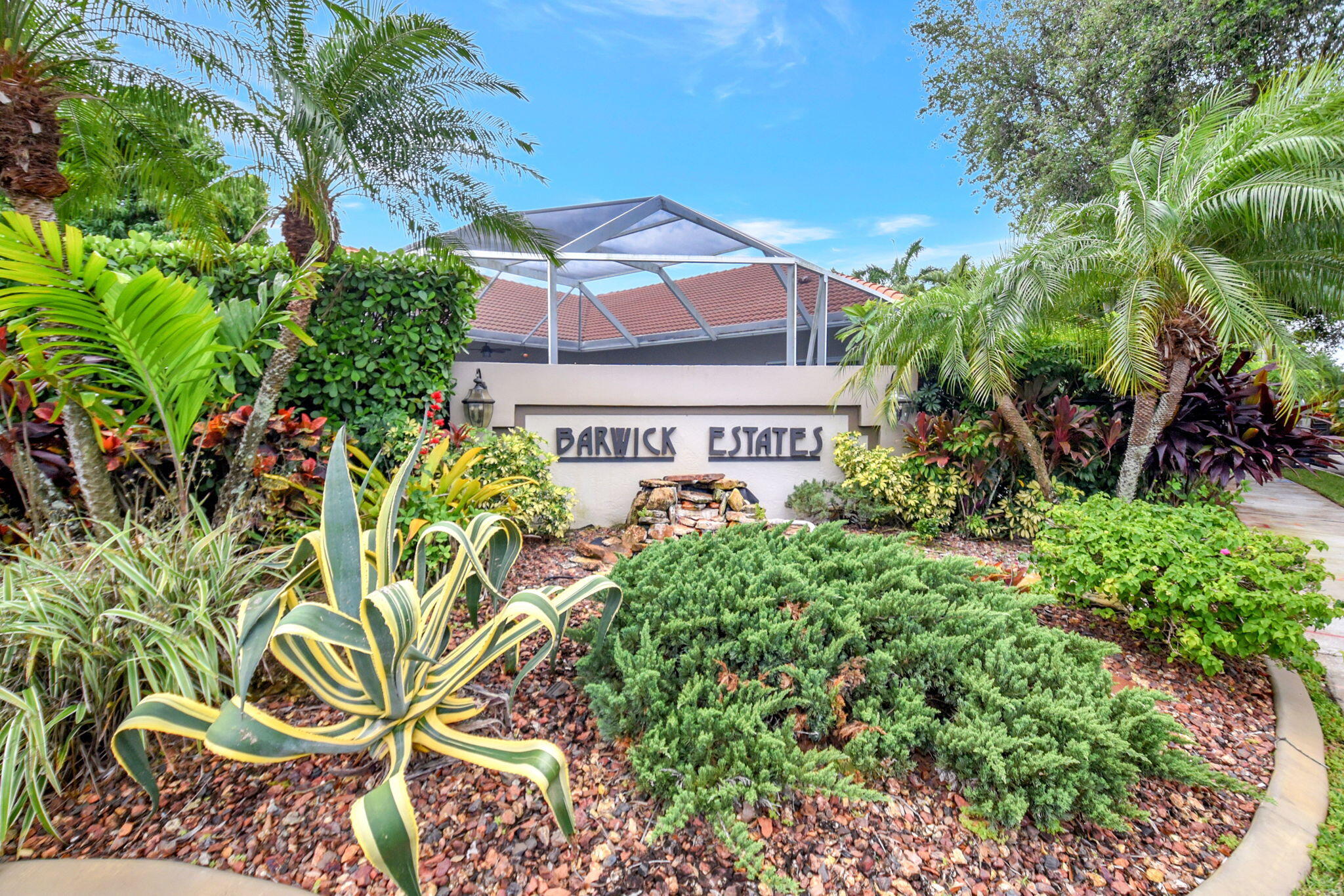 BARWICK RANCH - Residential