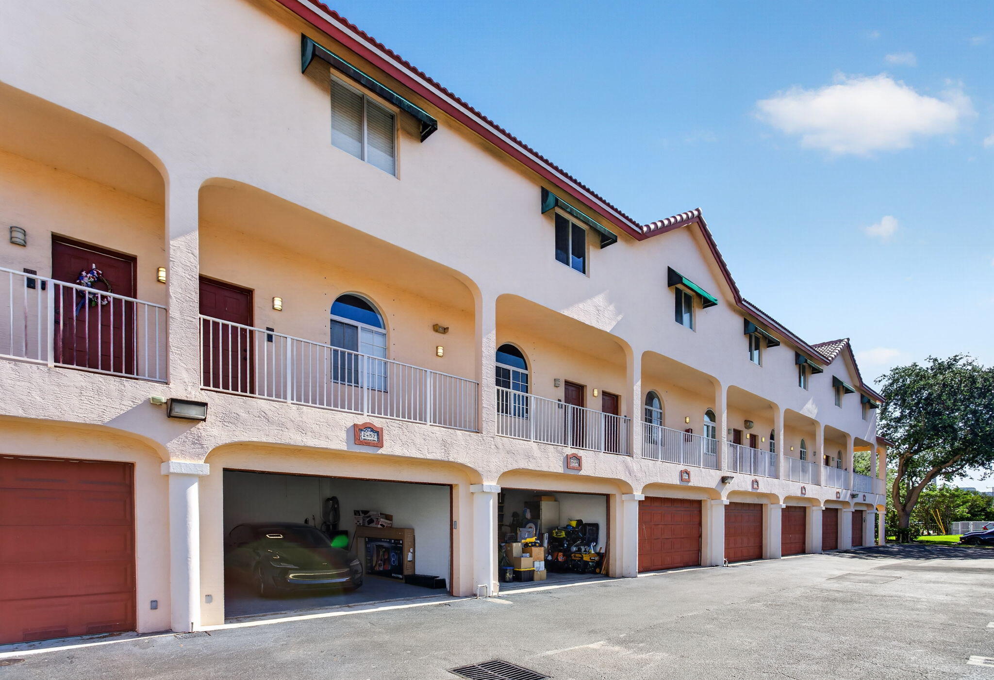 14TH STREET RETIREMENT CLUB - Residential