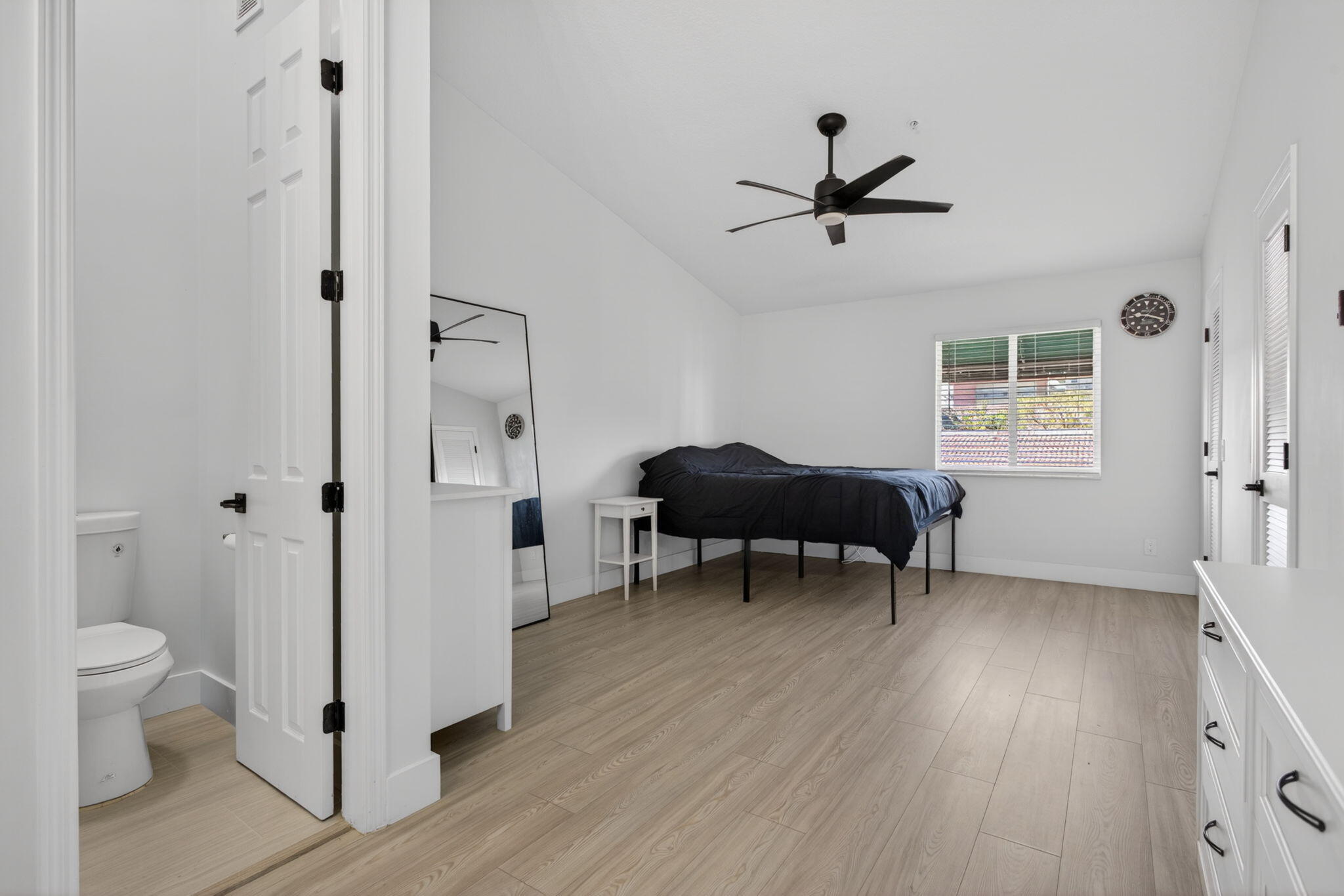 14TH STREET RETIREMENT CLUB - Residential