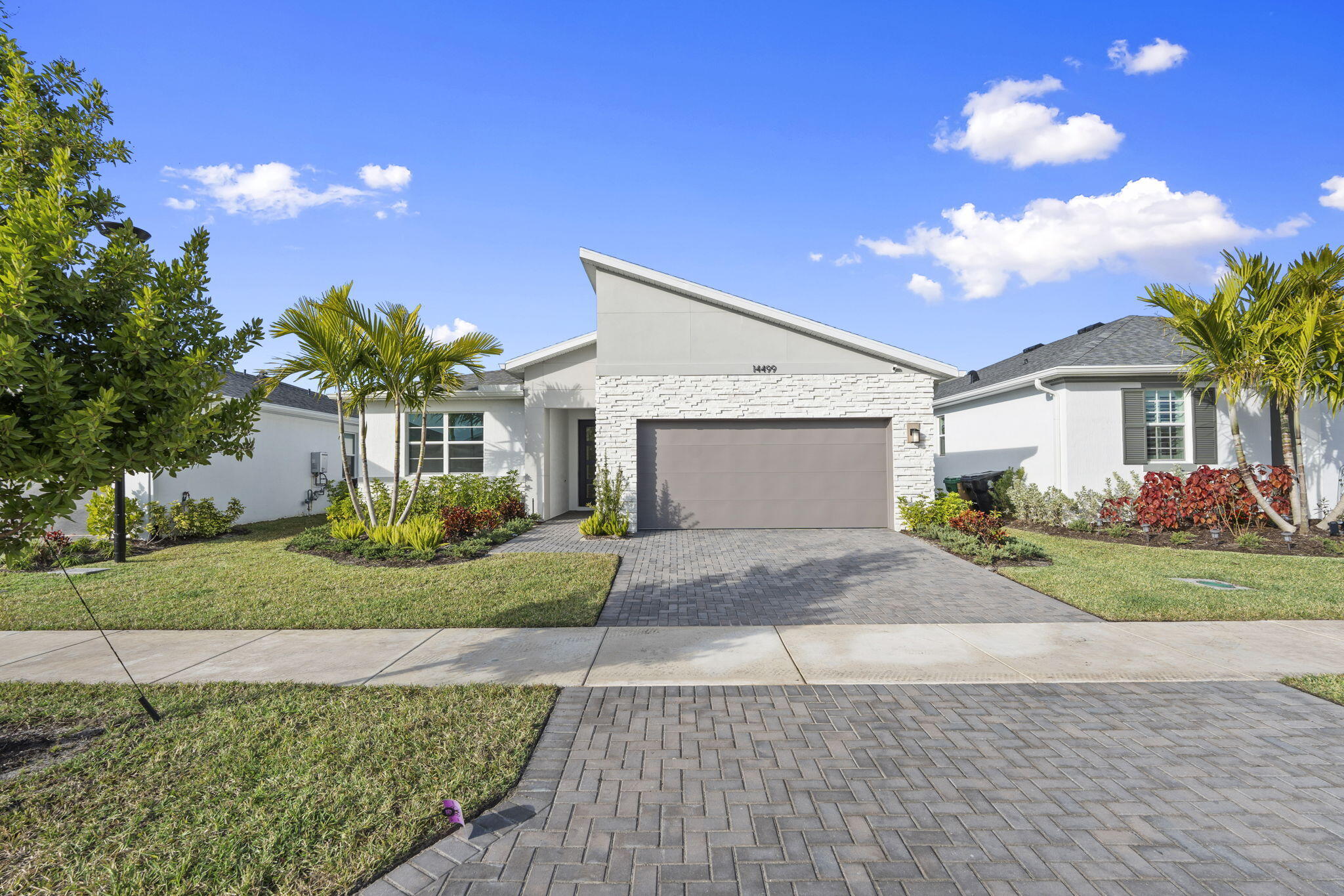 CADENCE PHASE III - Residential