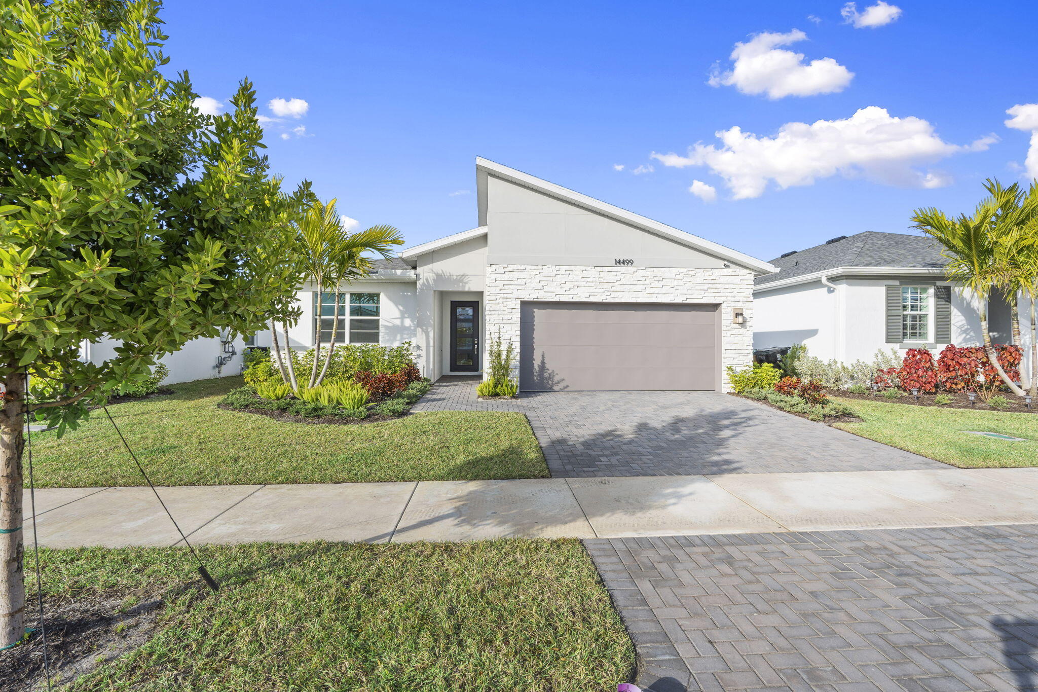 CADENCE PHASE III - Residential