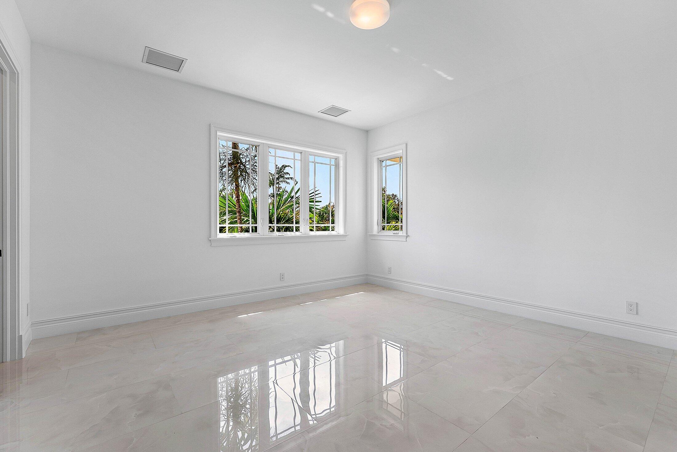 LAKE SHORE ESTATES - Residential