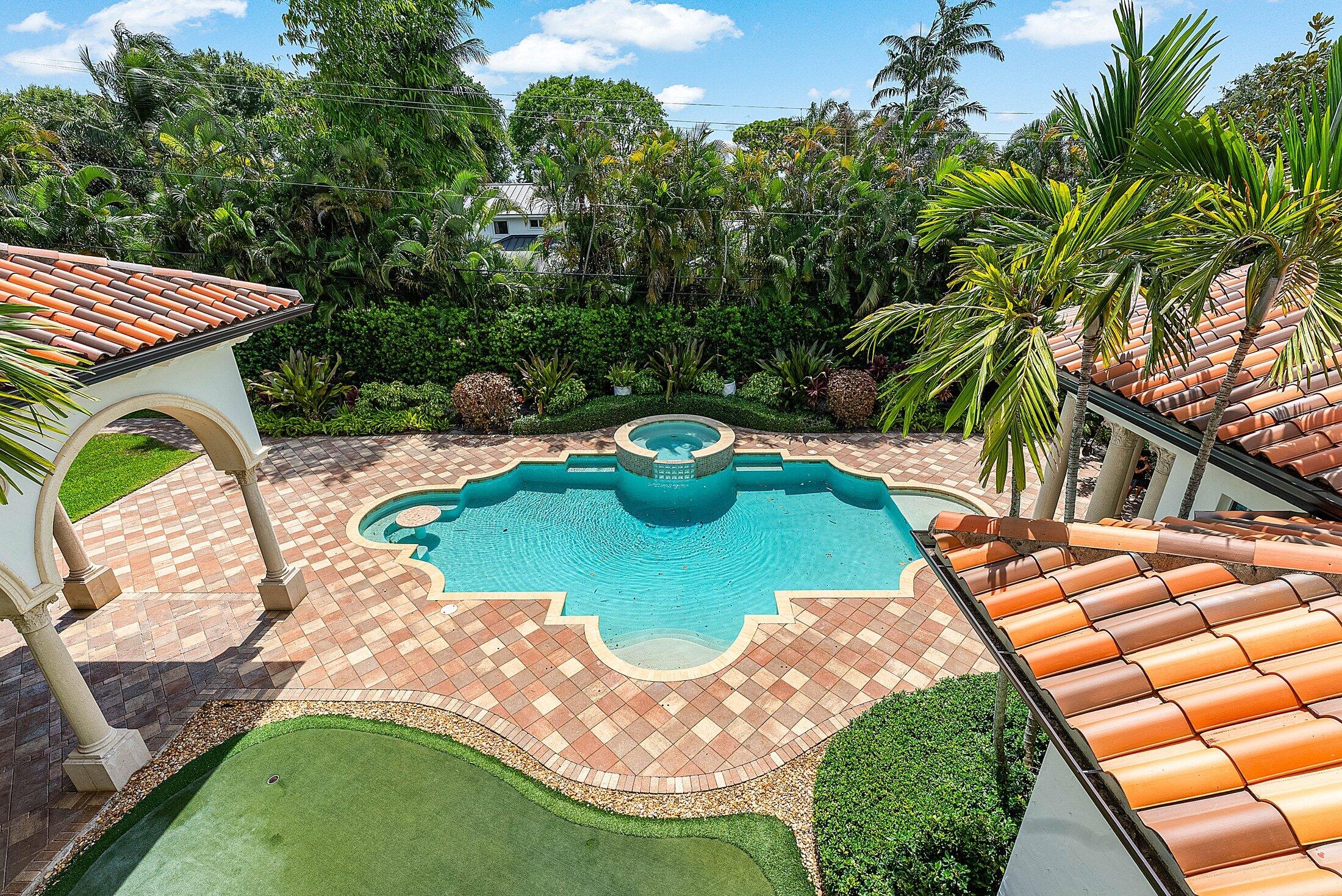 LAKE SHORE ESTATES - Residential