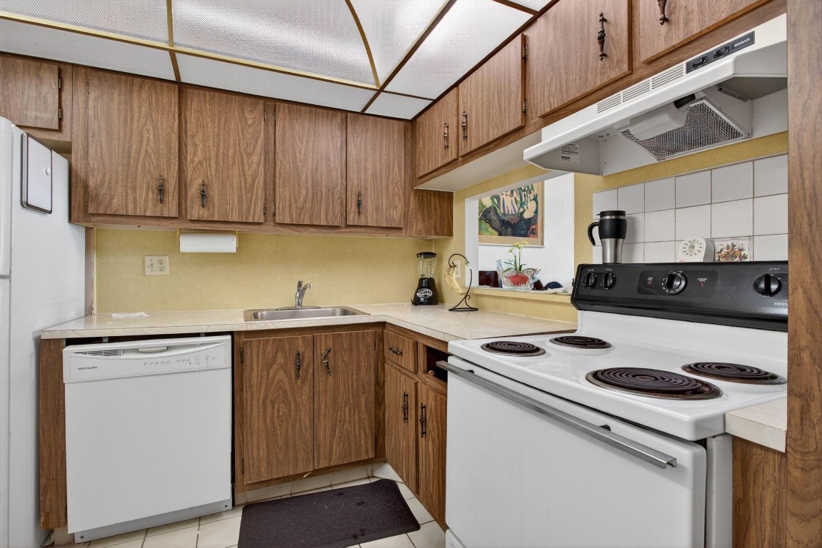 Holiday Springs - Residential