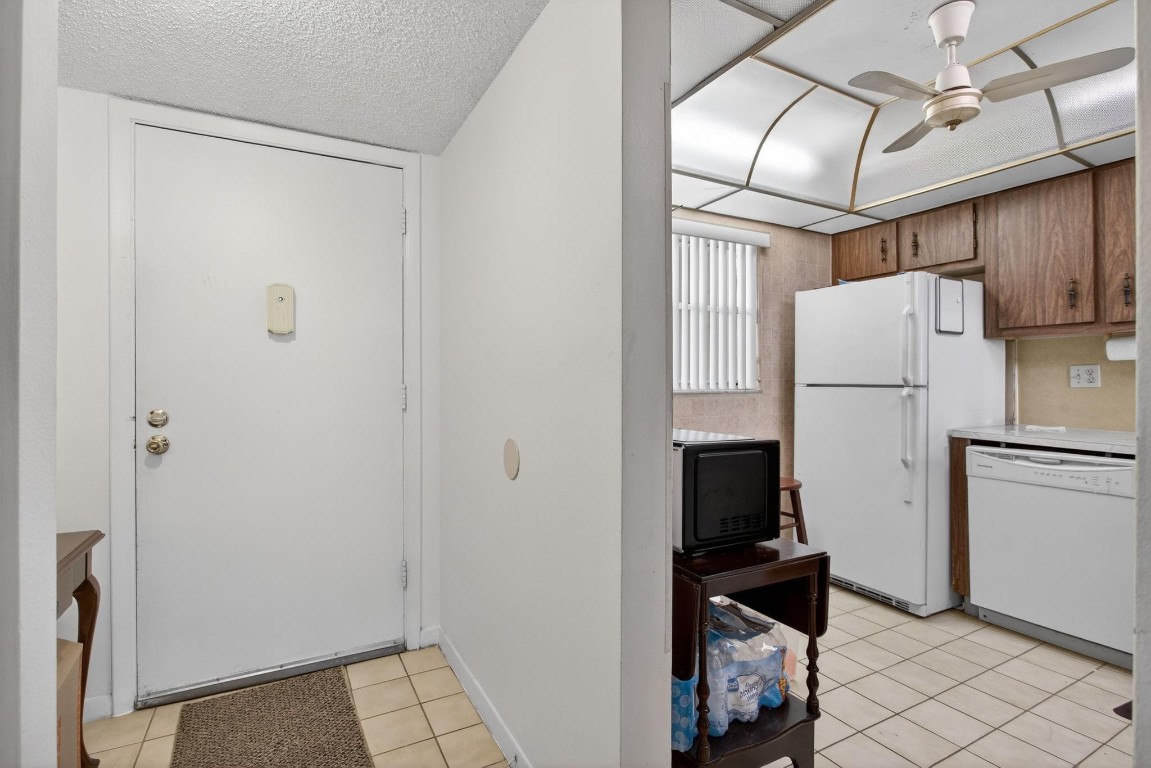 Holiday Springs - Residential