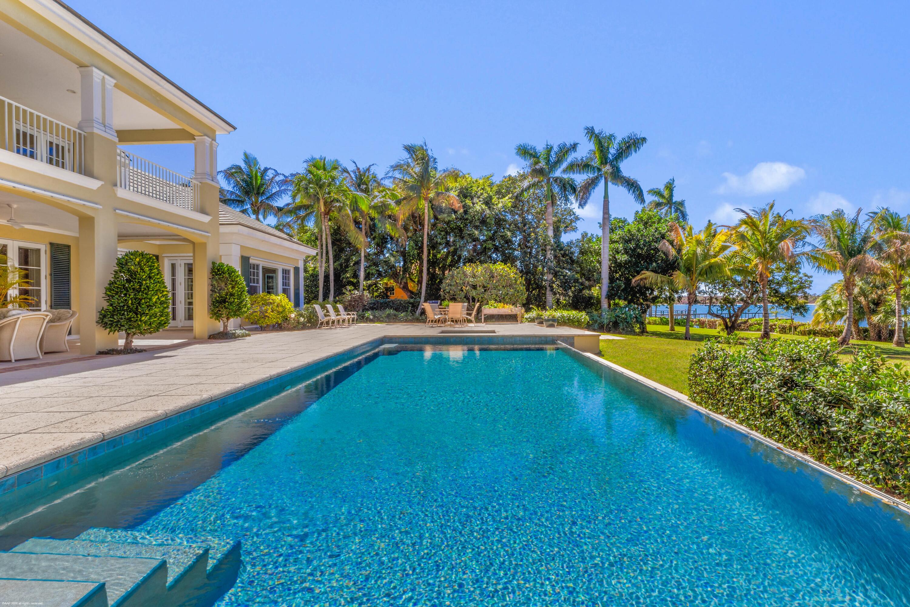 JUPITER ISLAND - Residential