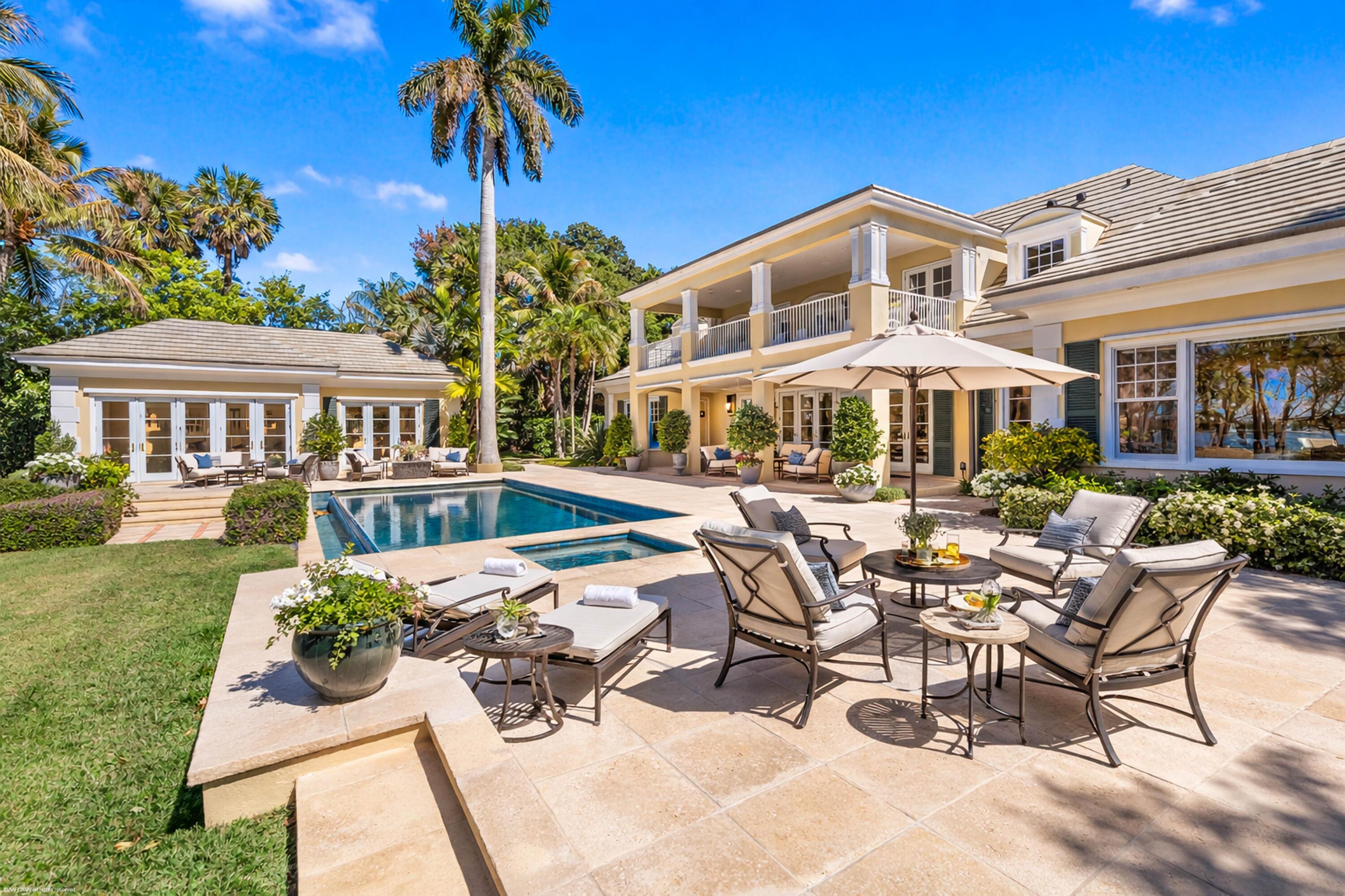 JUPITER ISLAND - Residential
