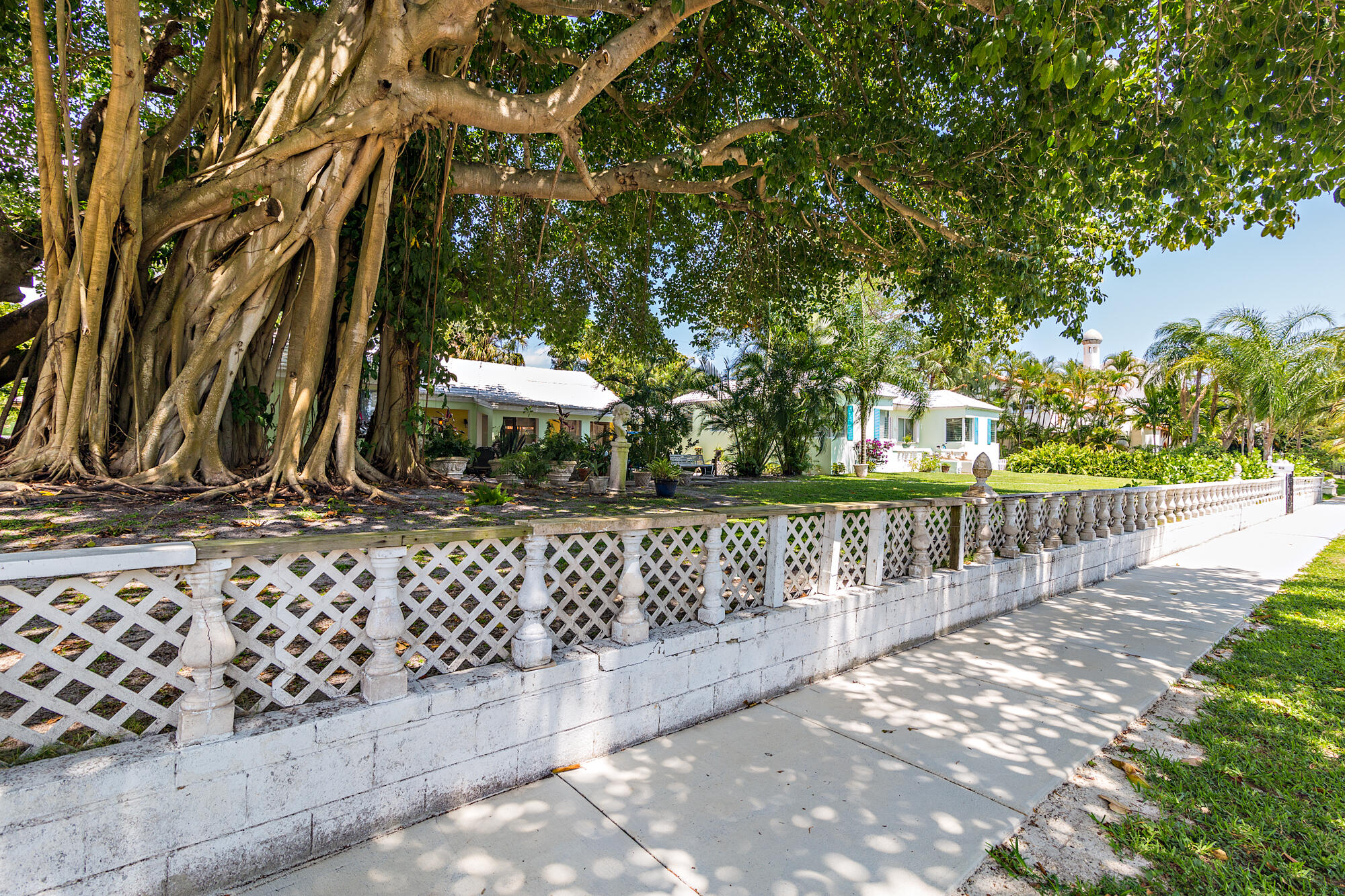 NORTH SHORE TERRACE PL NO 1 - Residential
