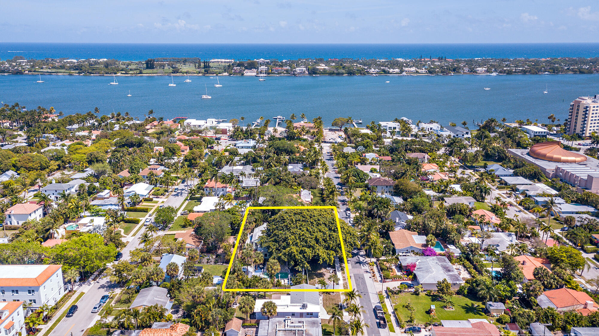 NORTH SHORE TERRACE PL NO 1 - Residential