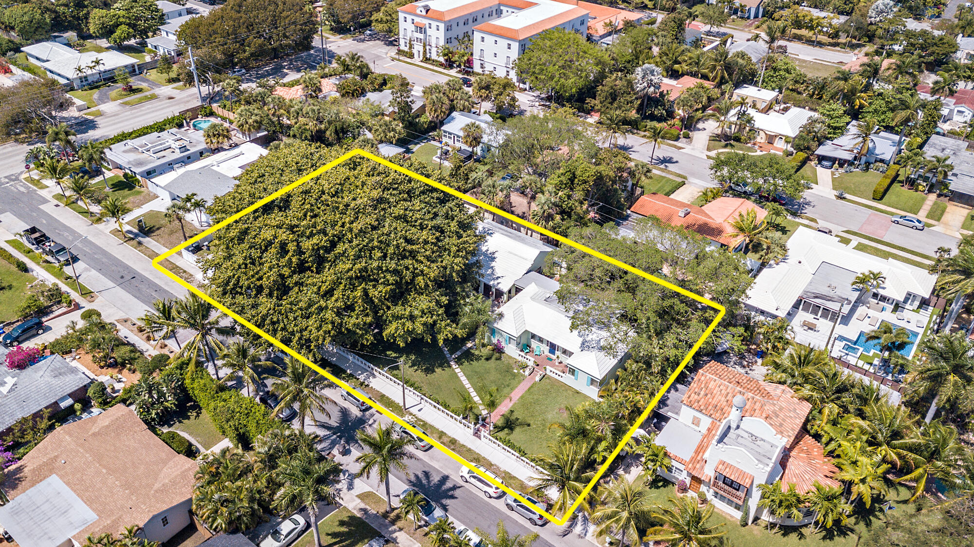 NORTH SHORE TERRACE PL NO 1 - Residential
