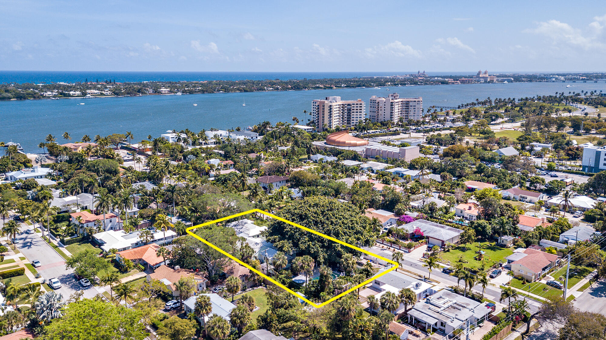 NORTH SHORE TERRACE PL NO 1 - Residential