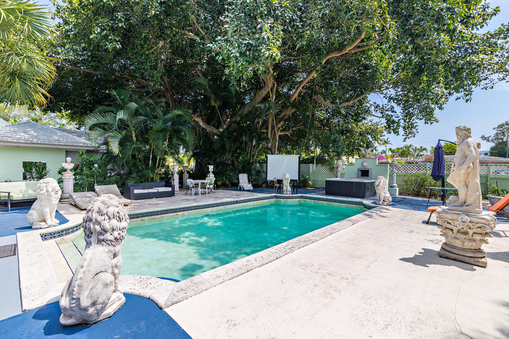 NORTH SHORE TERRACE PL NO 1 - Residential
