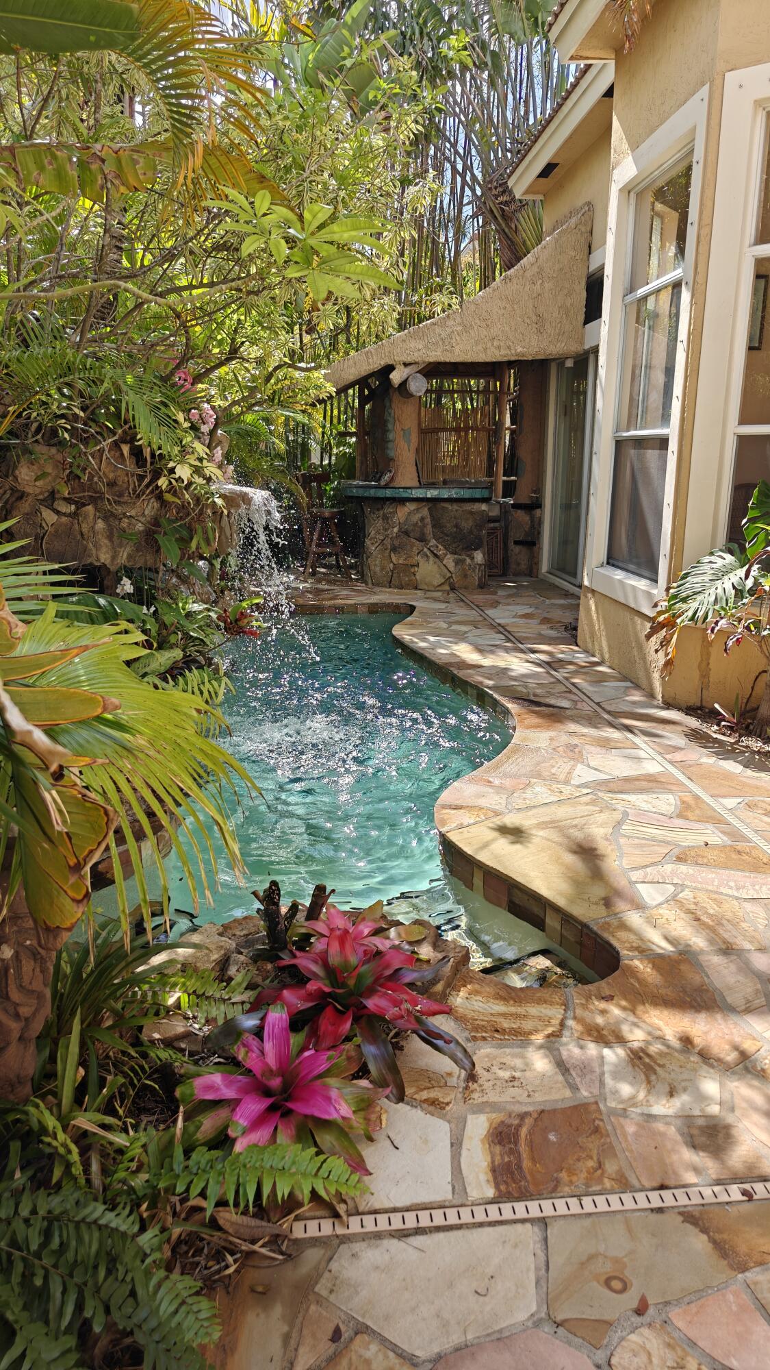 HERON BAY FOUR - Residential