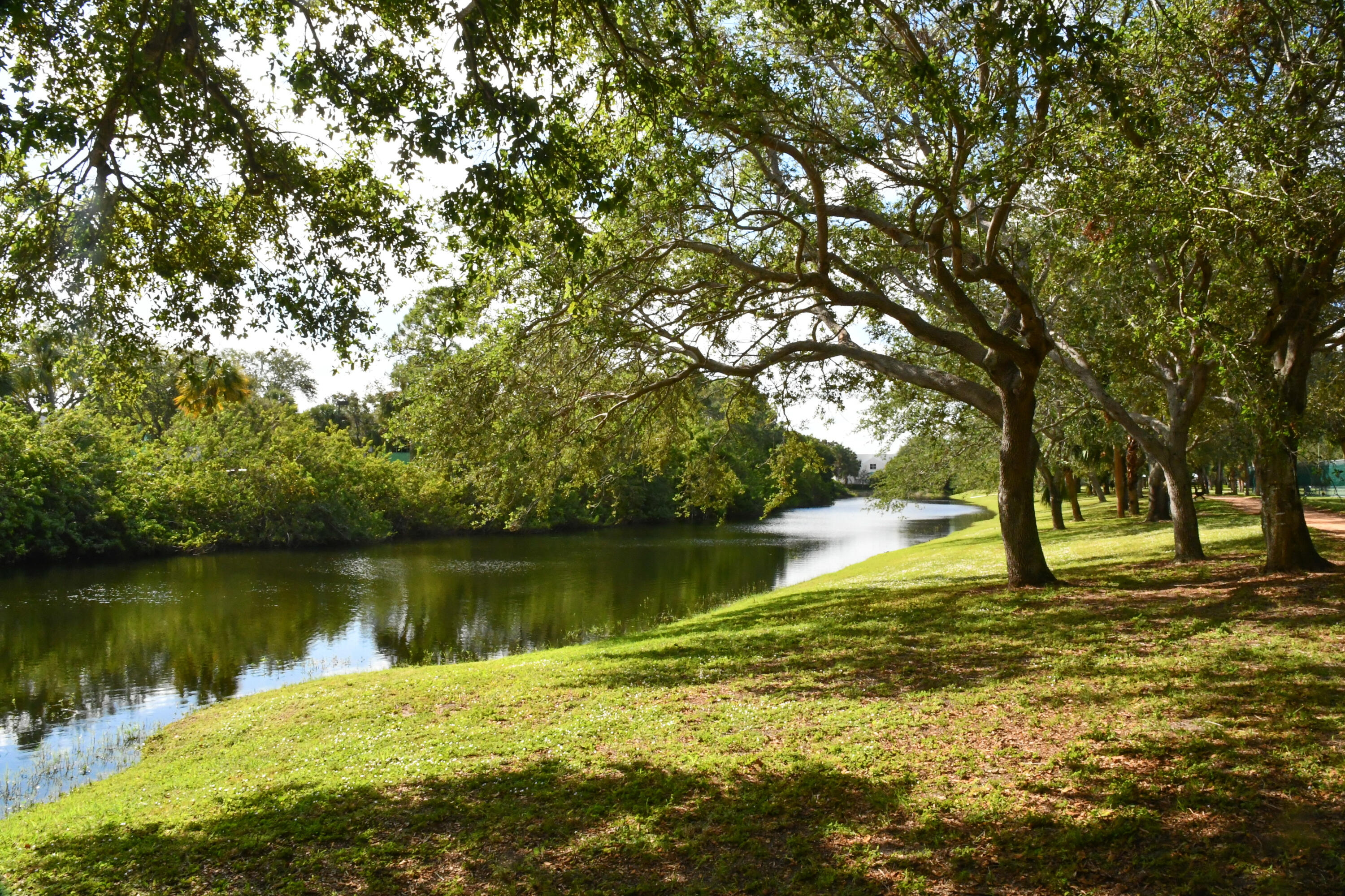 OAKS EAST - Residential