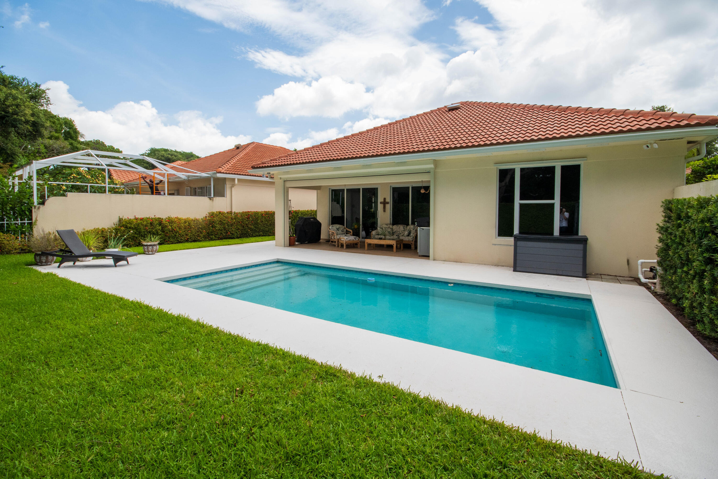 OAKS EAST - Residential