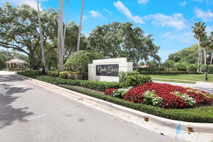 OAKS EAST - Residential