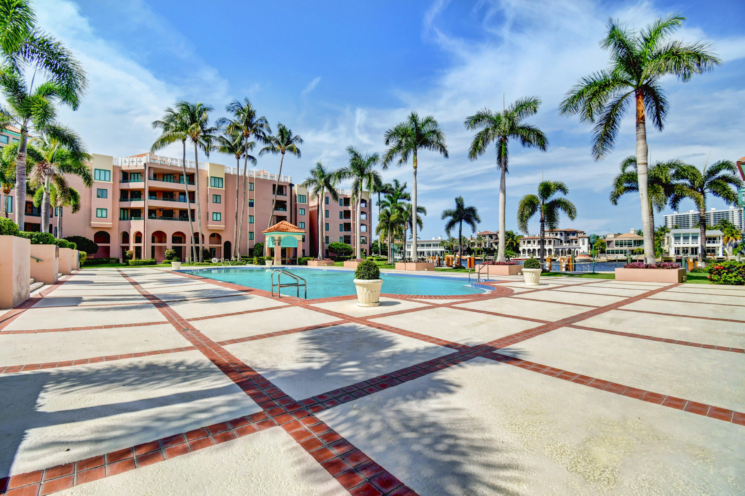 MIZNER COURT CONDO - Residential Lease