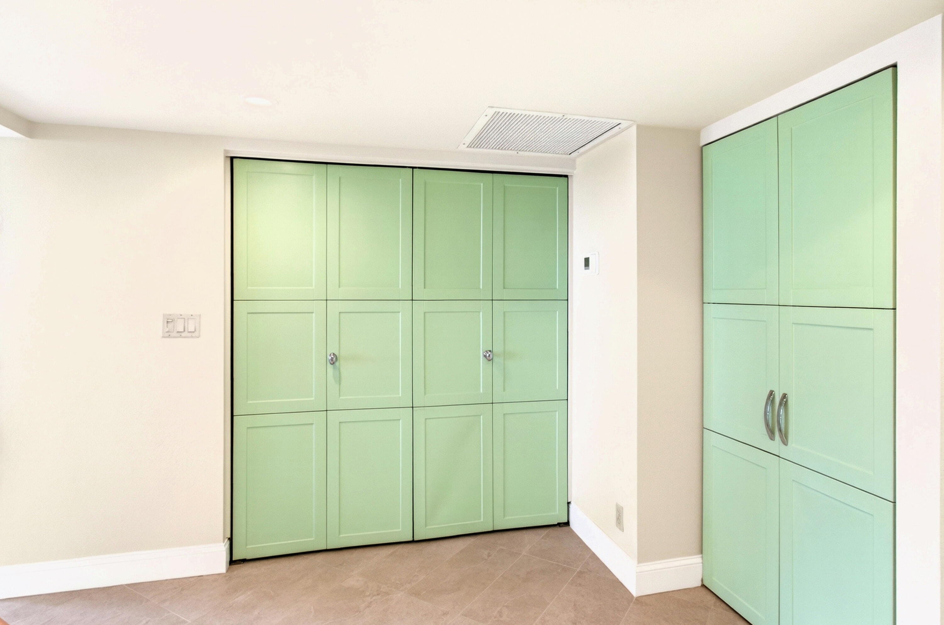 MIZNER COURT CONDO - Residential Lease