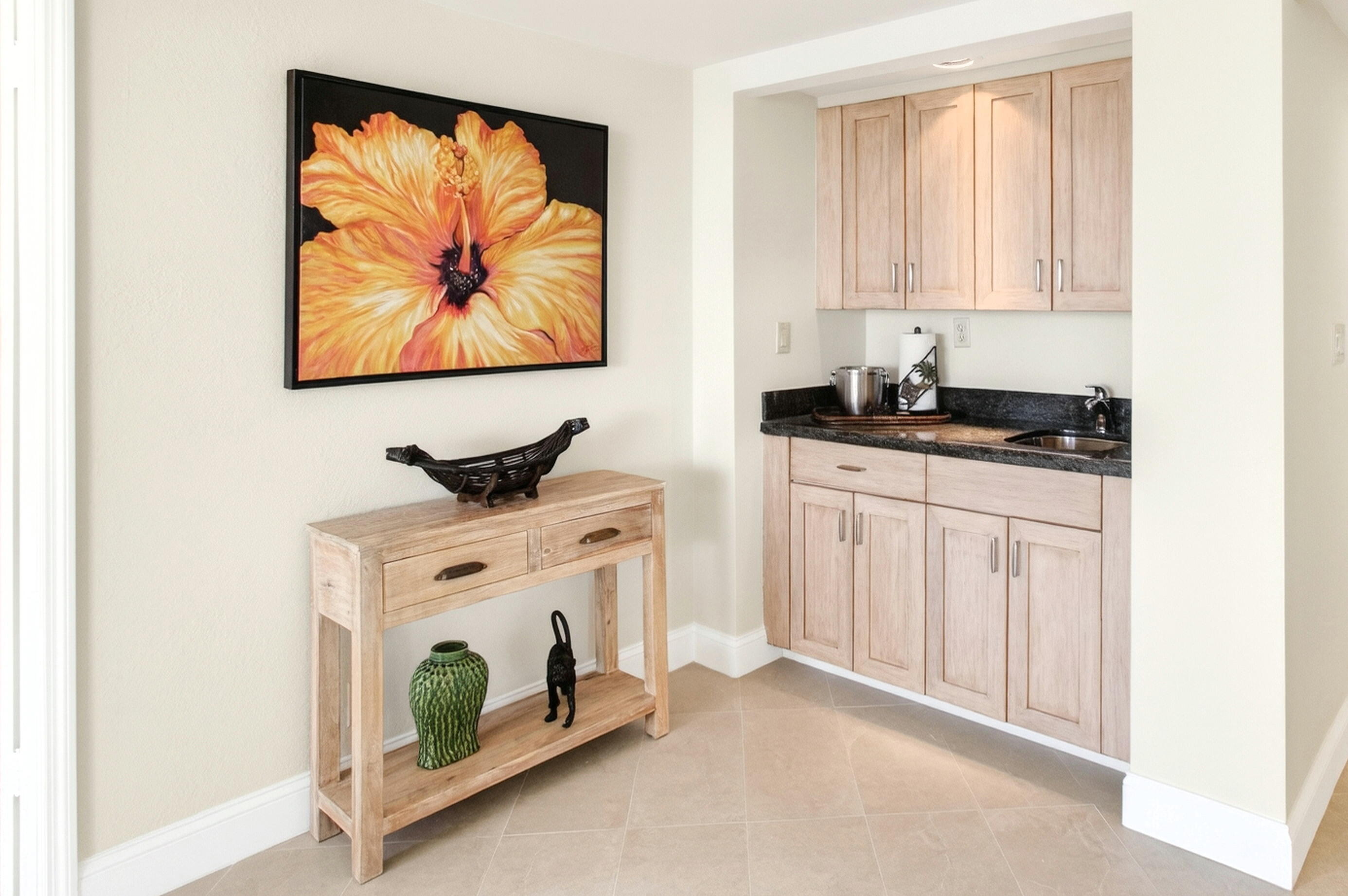MIZNER COURT CONDO - Residential Lease