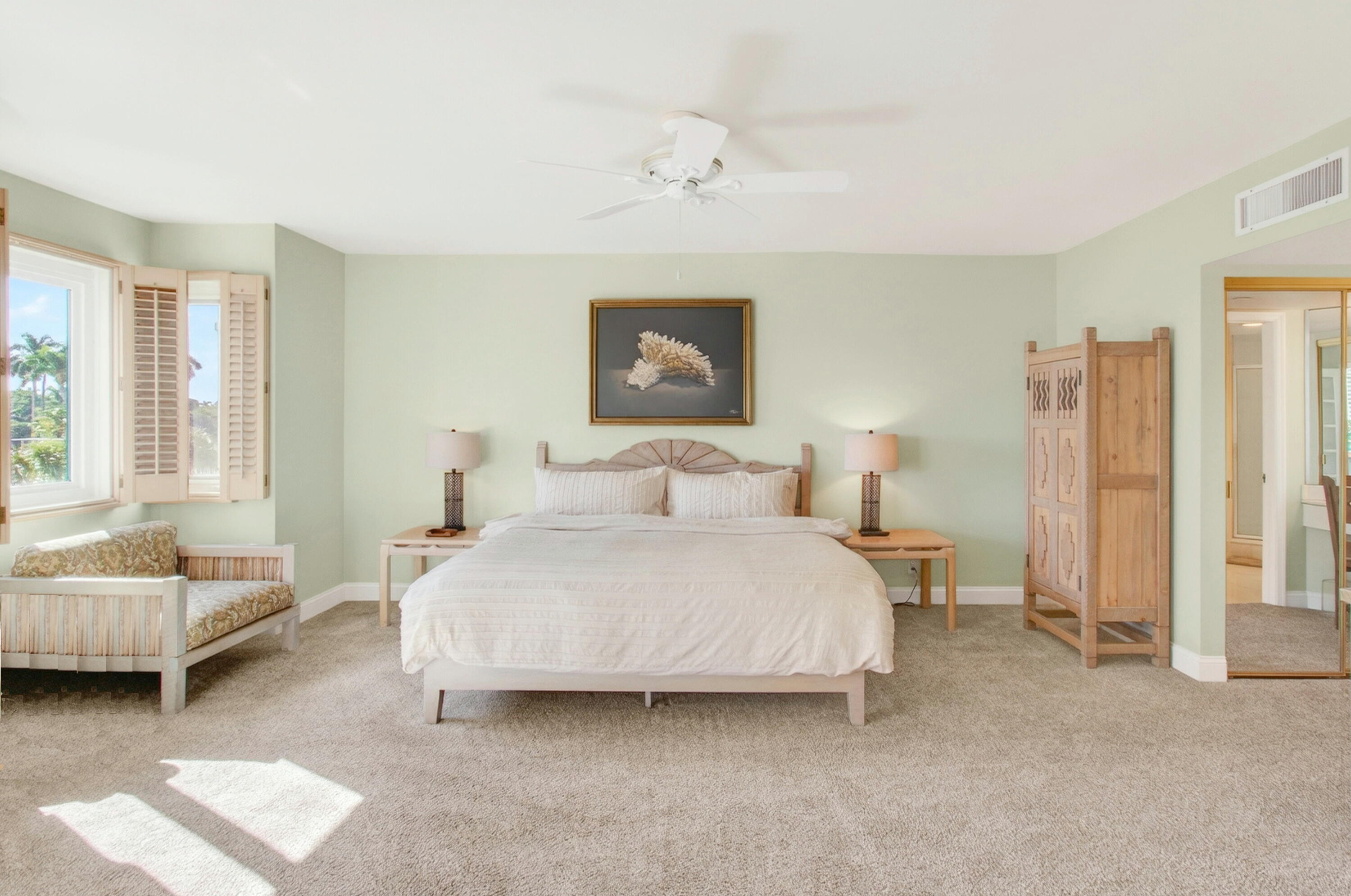 MIZNER COURT CONDO - Residential Lease