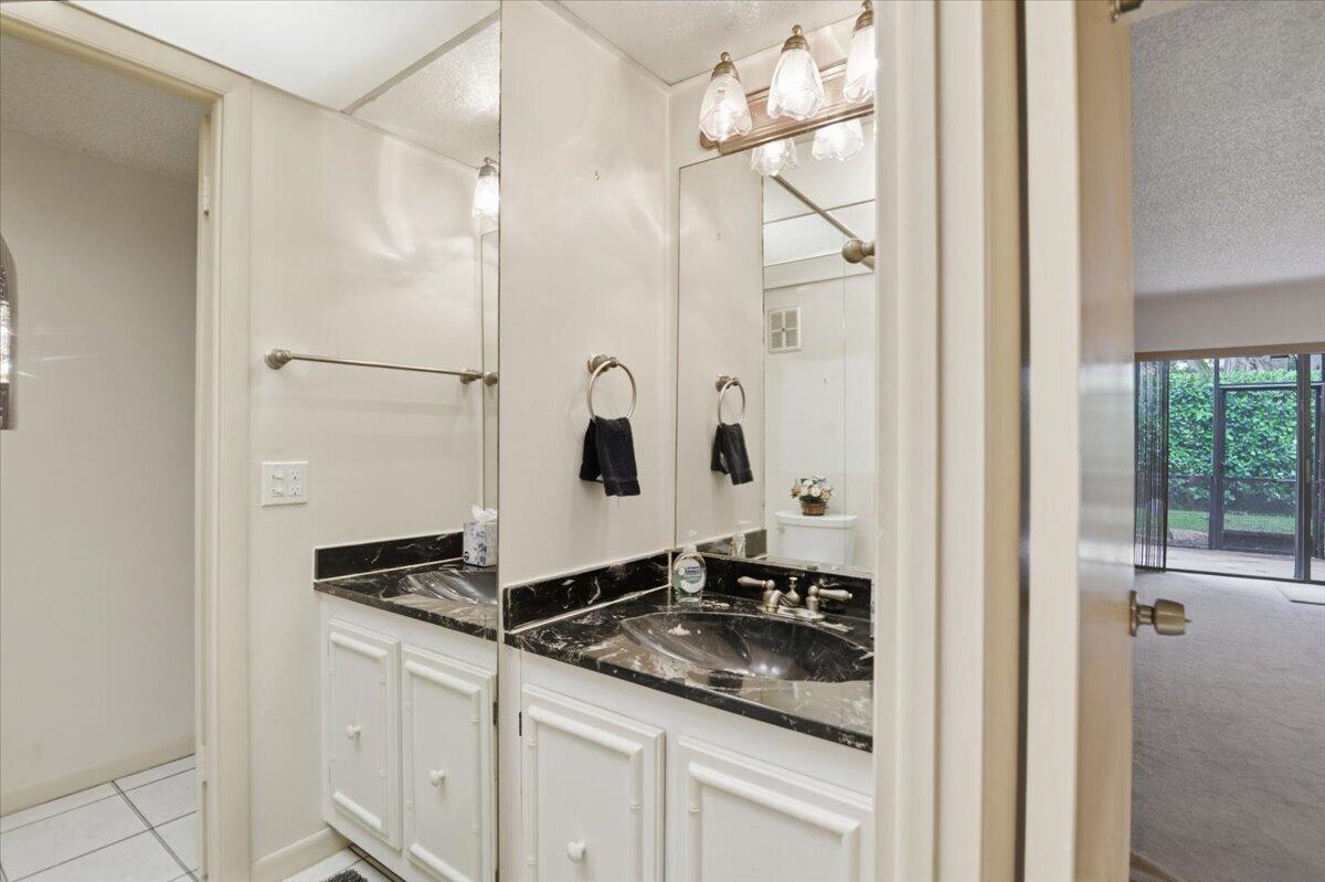 LAS HACIENDAS TOWNHOUSE CONDO - Residential