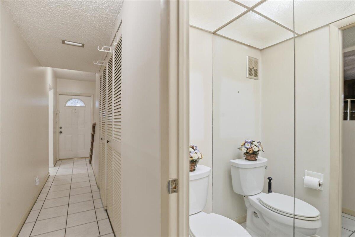 LAS HACIENDAS TOWNHOUSE CONDO - Residential