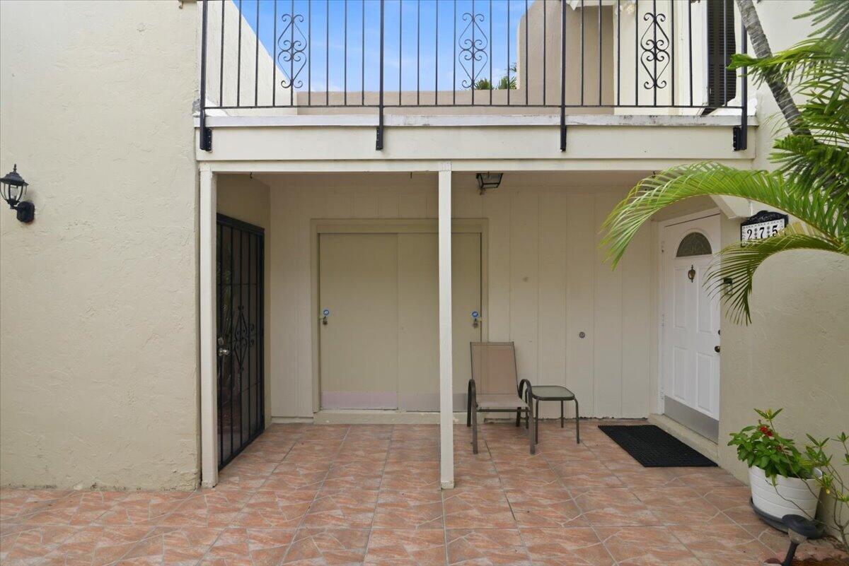 LAS HACIENDAS TOWNHOUSE CONDO - Residential