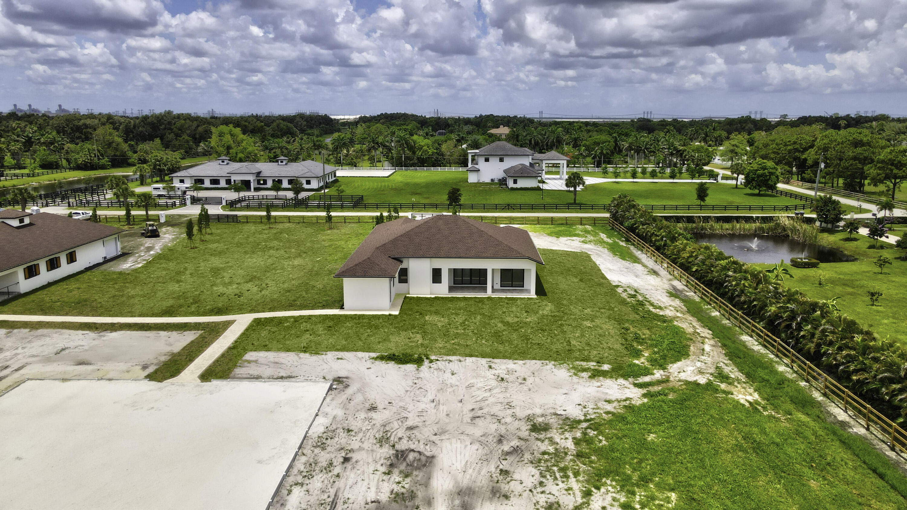 DEER RUN - Residential