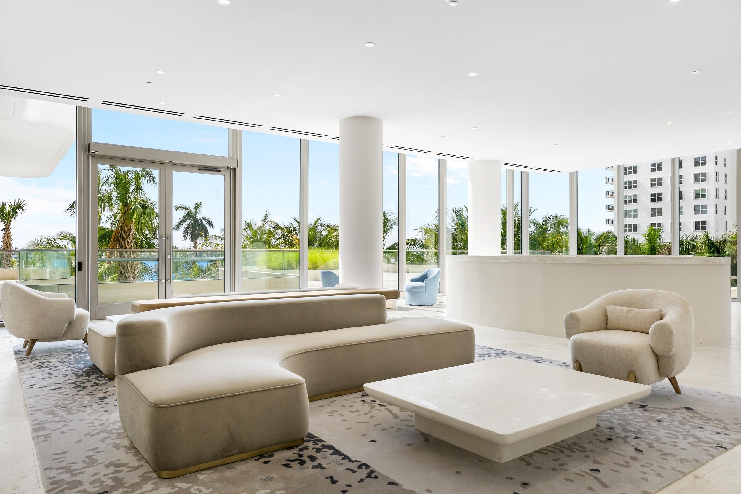 La Clara - Residential