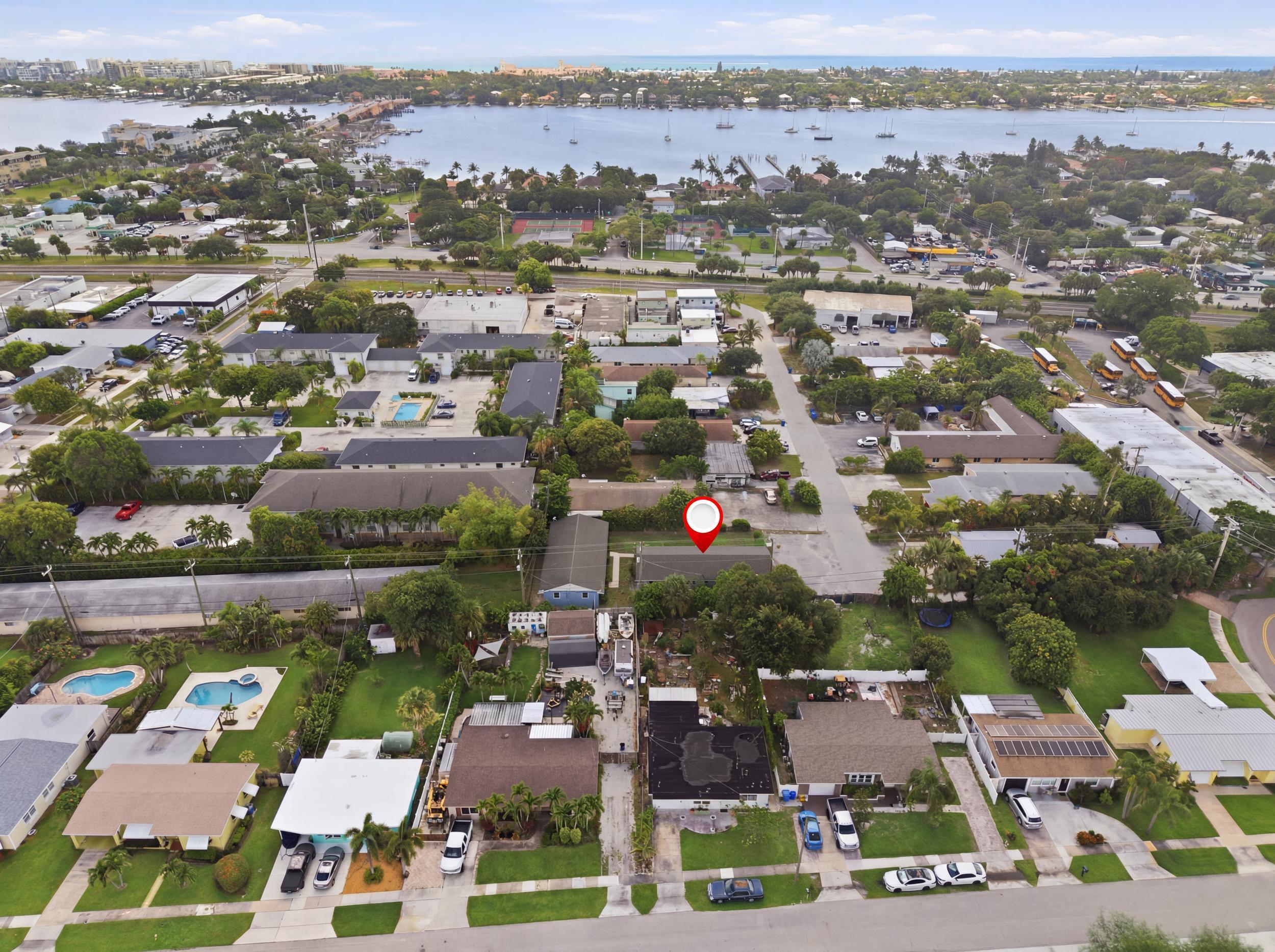 WICKLINES - Residential Lease