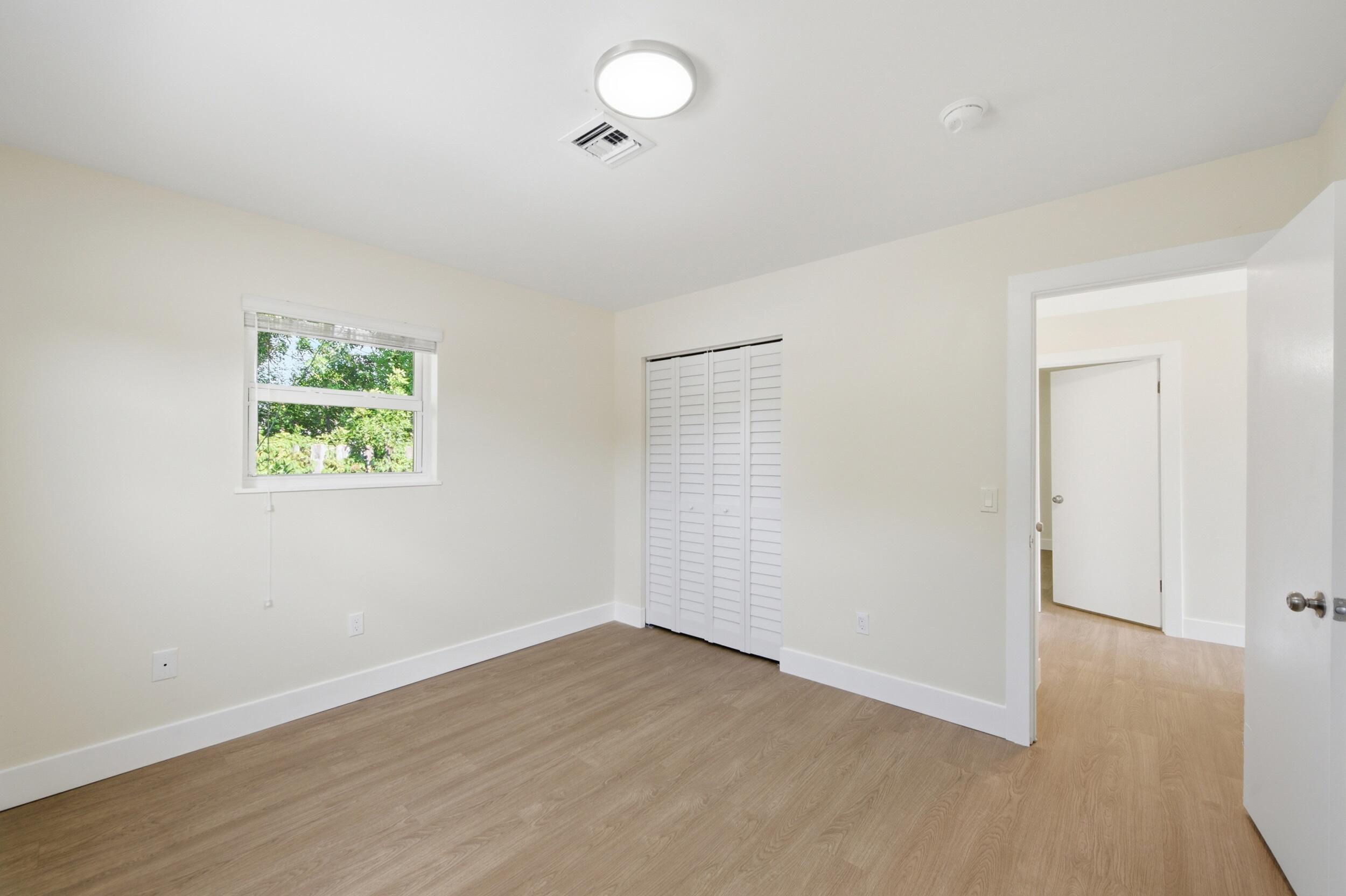 WICKLINES - Residential Lease