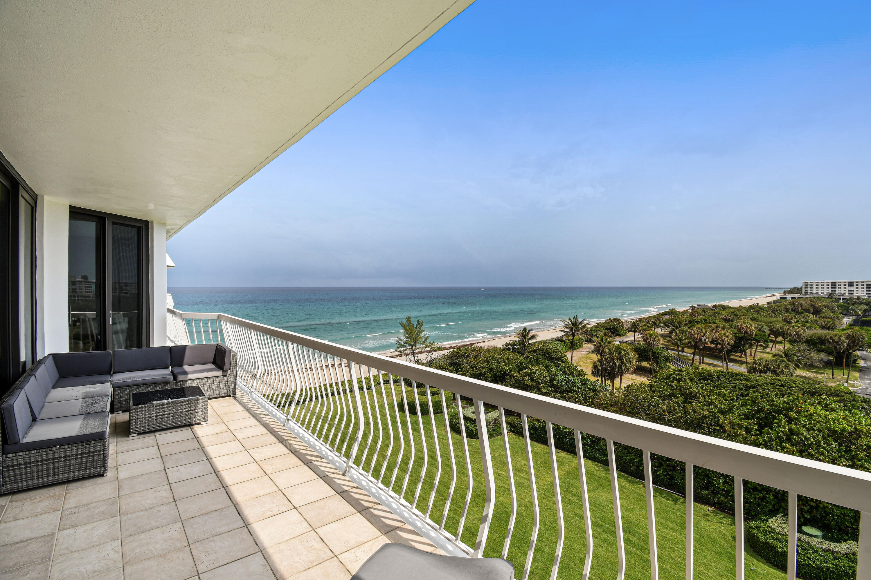 2100 Cond at Sloans Curve - Residential